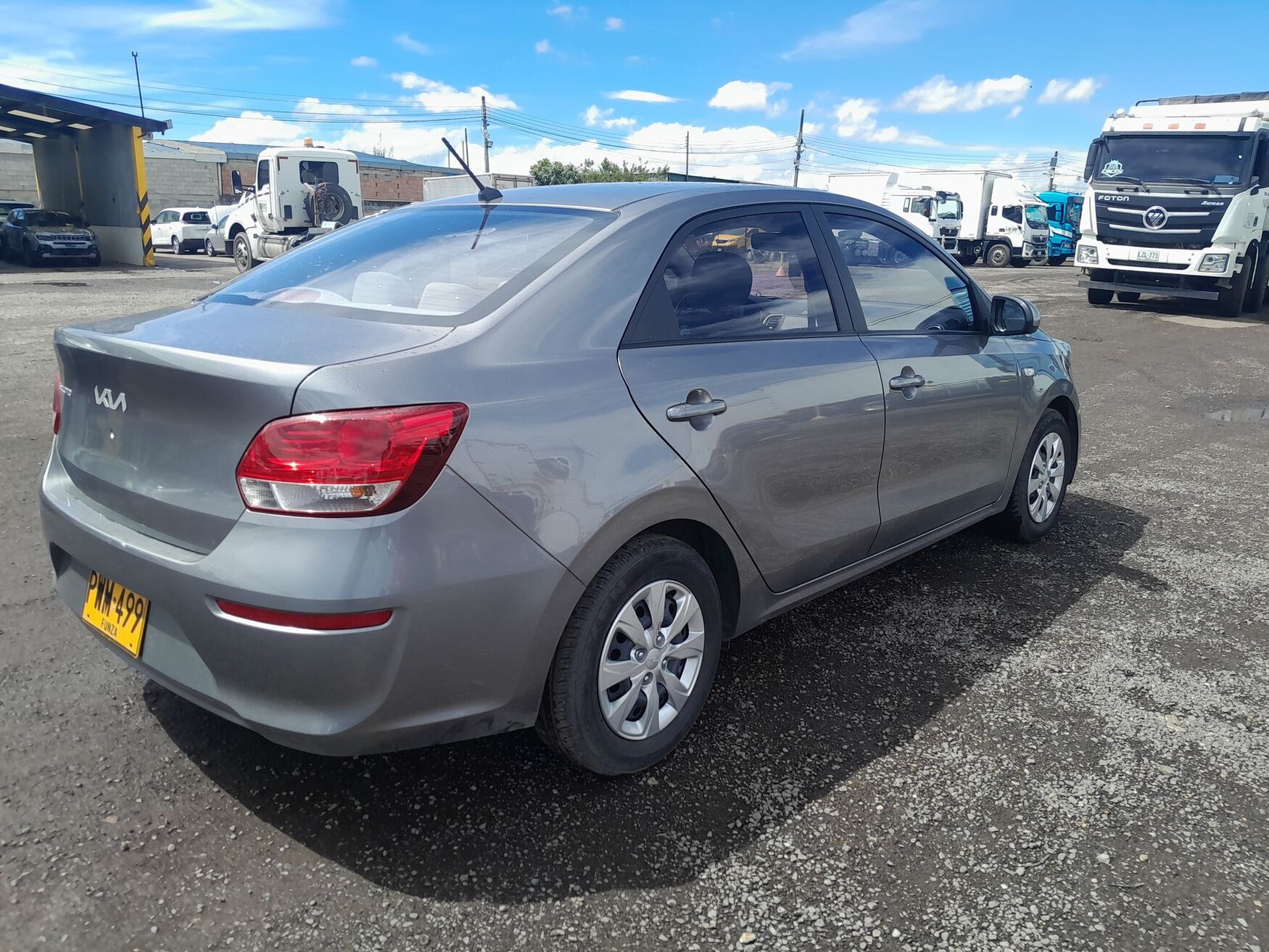 Kia - Soluto - 2026 image number 9