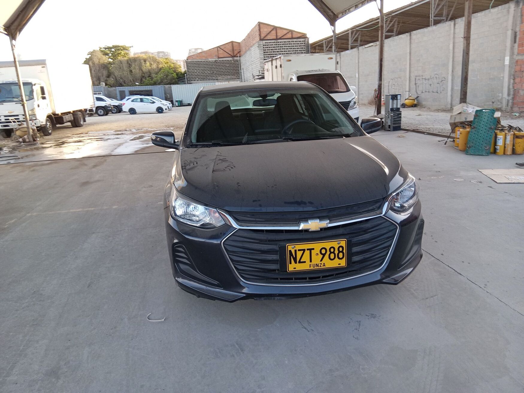 Chevrolet - Onix - 2025 image number 4