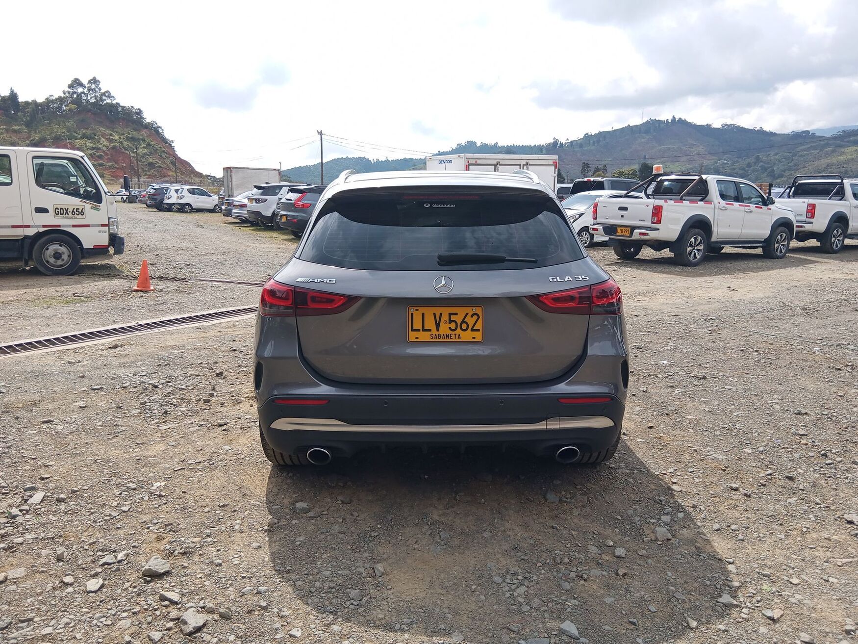 Mercedes Benz - GLA35 - 2022 image number 8