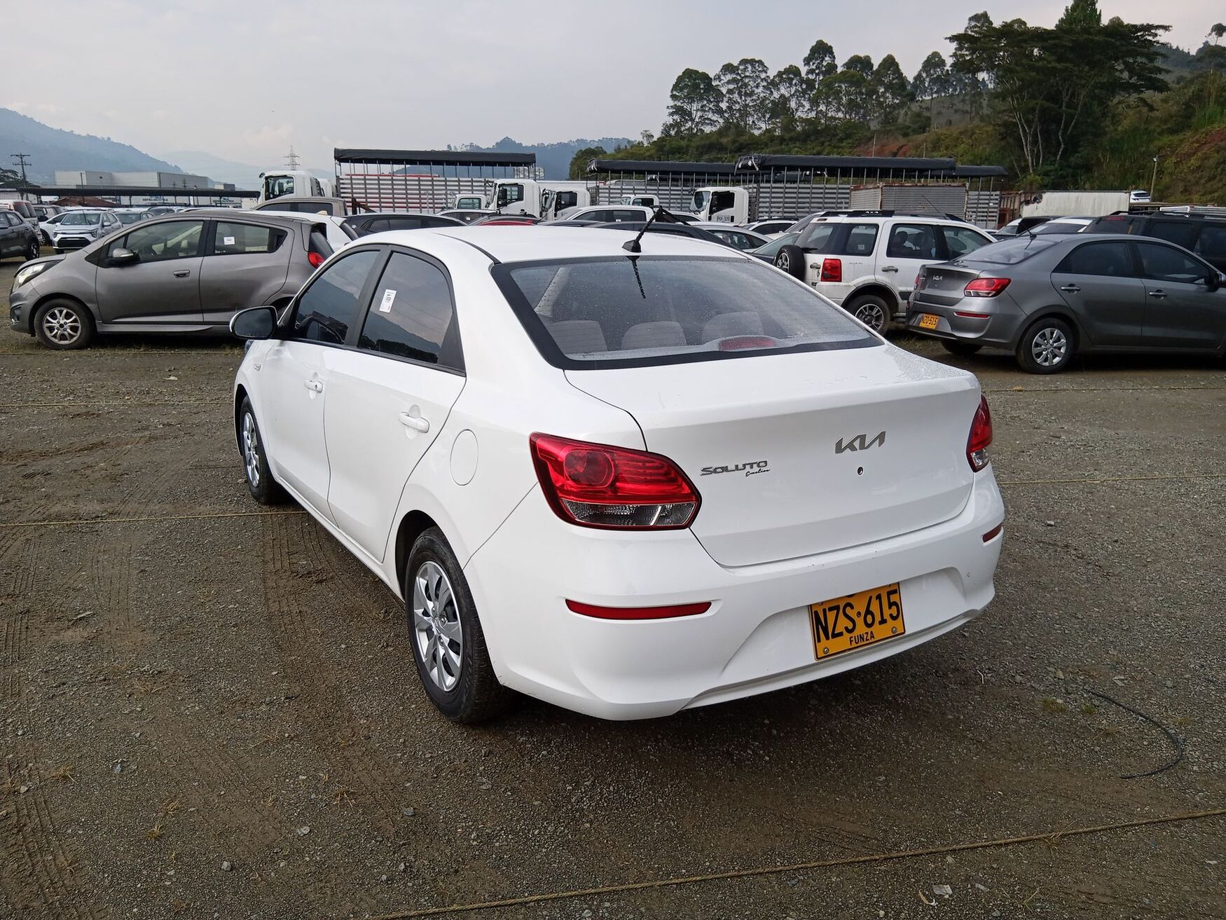 Kia - Soluto - 2026 image number 7