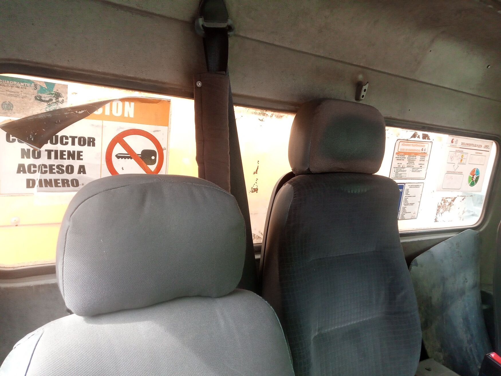 Mercedes Benz - Atego - 2007 image number 3