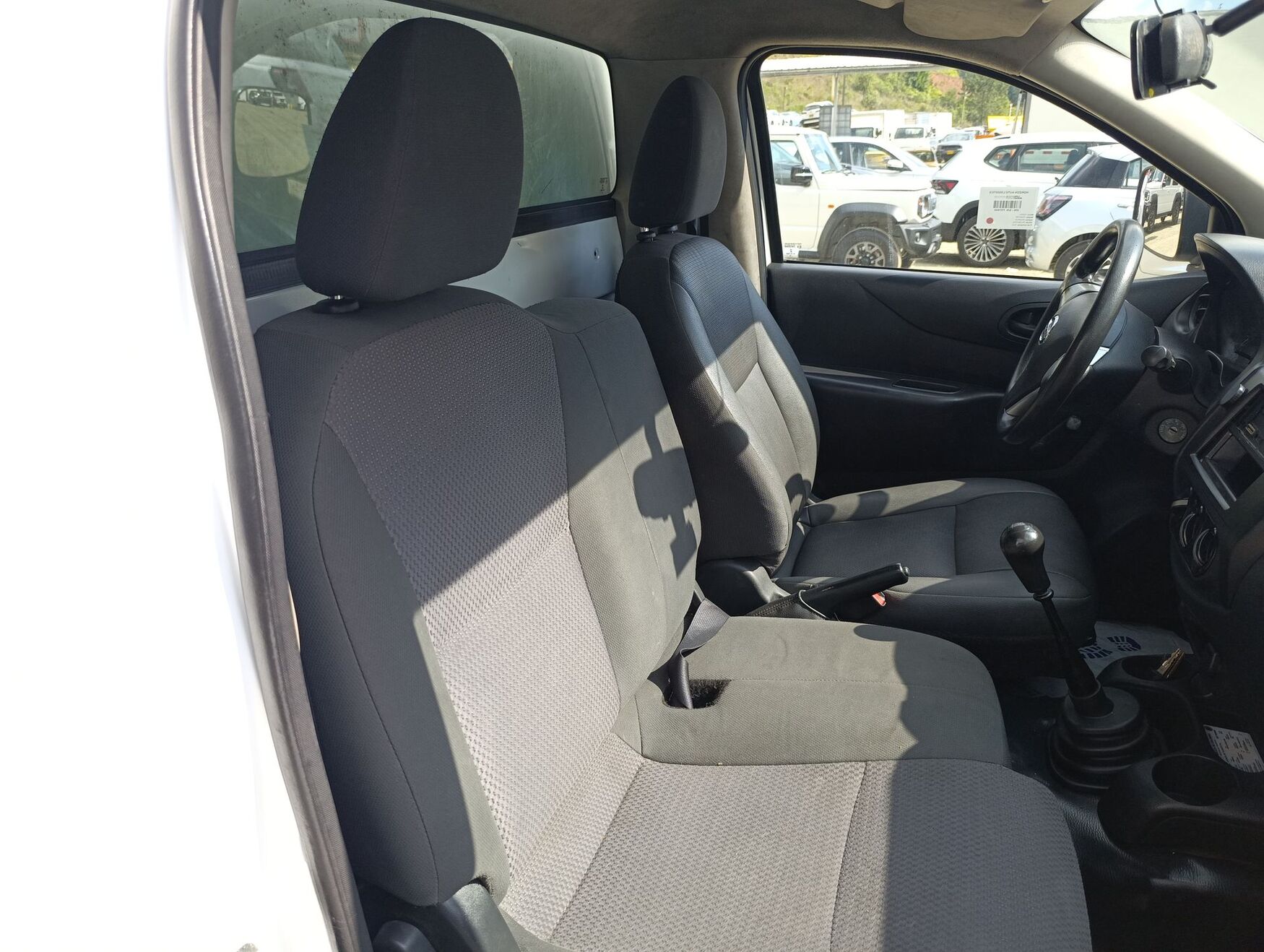 Nissan - Frontier - 2019 image number 3