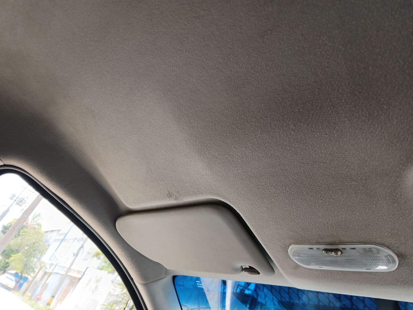 Nissan - Frontier - 2019 image number 2