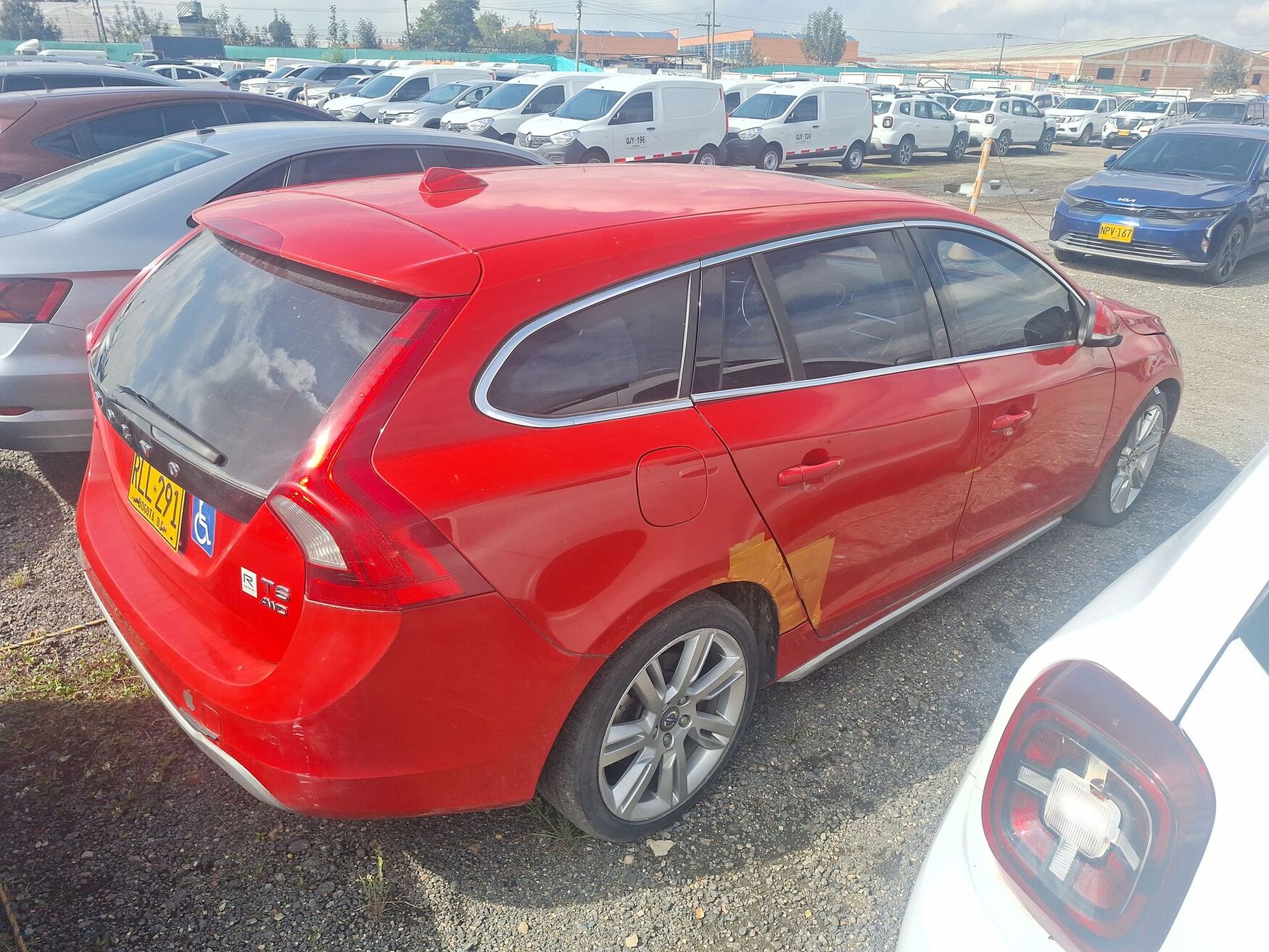 Volvo - V60 - 2011 image number 10