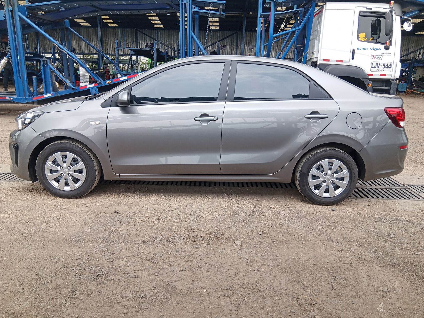 Kia - Soluto - 2026 image number 6