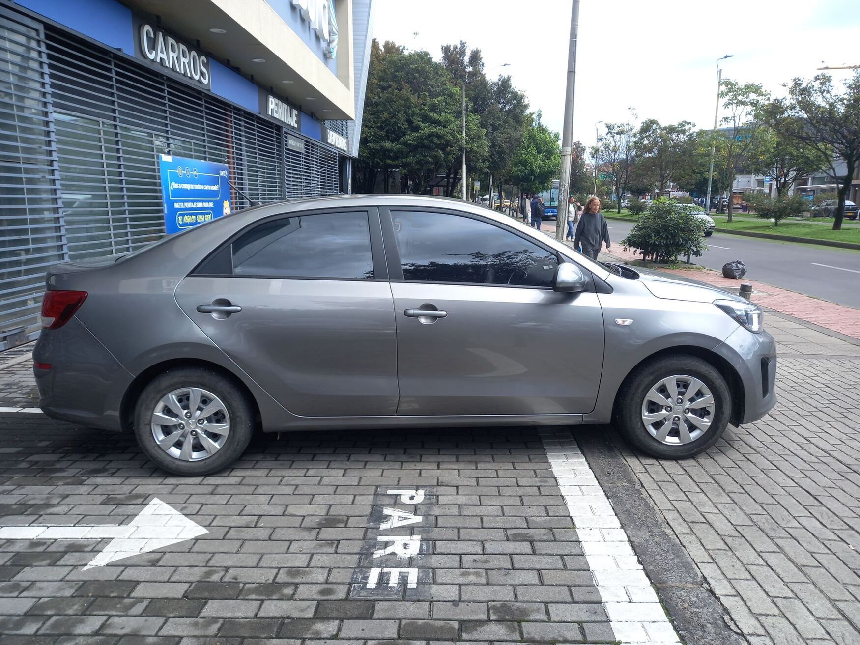 Kia - Soluto - 2025 image number 8