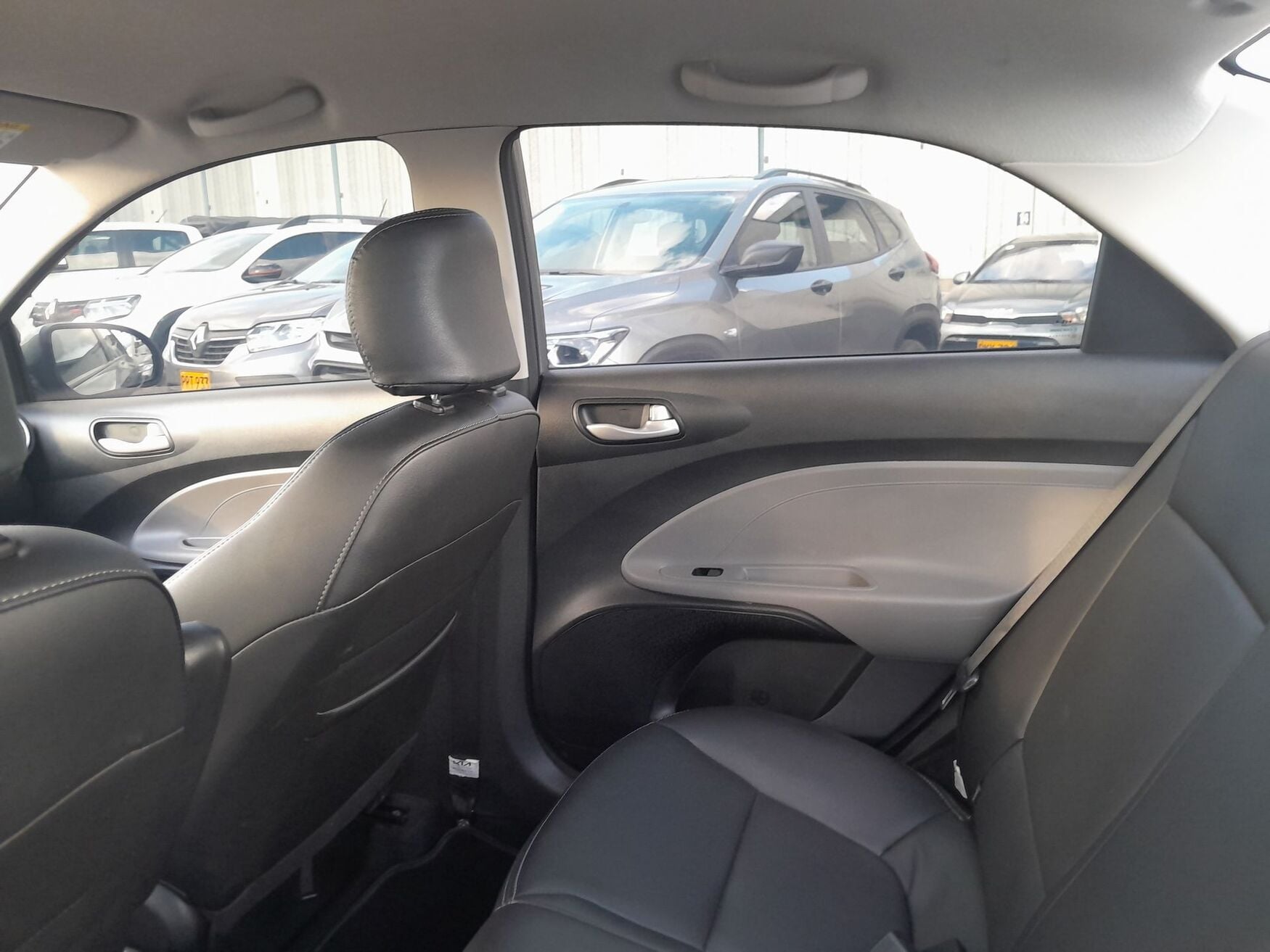 Kia - Soluto - 2026 image number 3