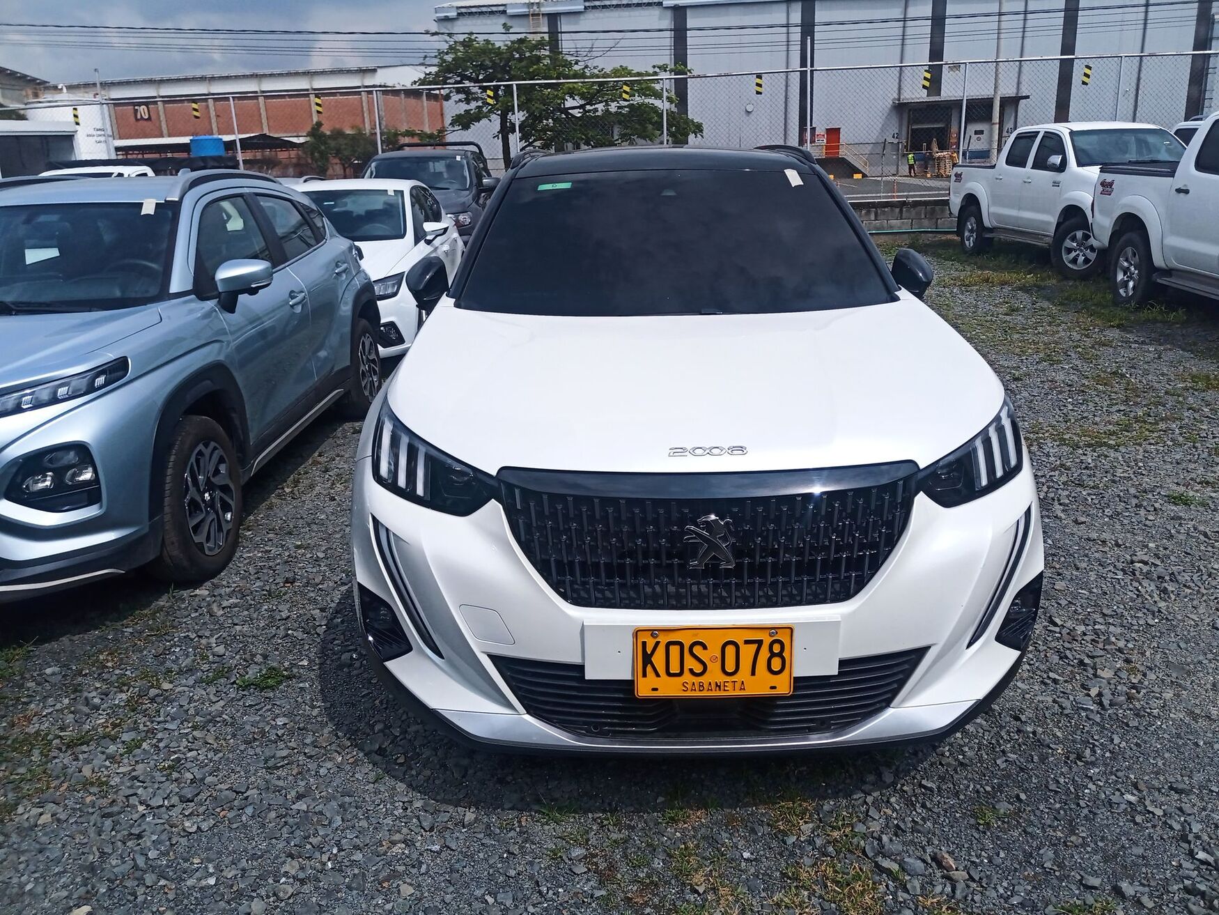 Peugeot - 2008 - 2022 image number 4