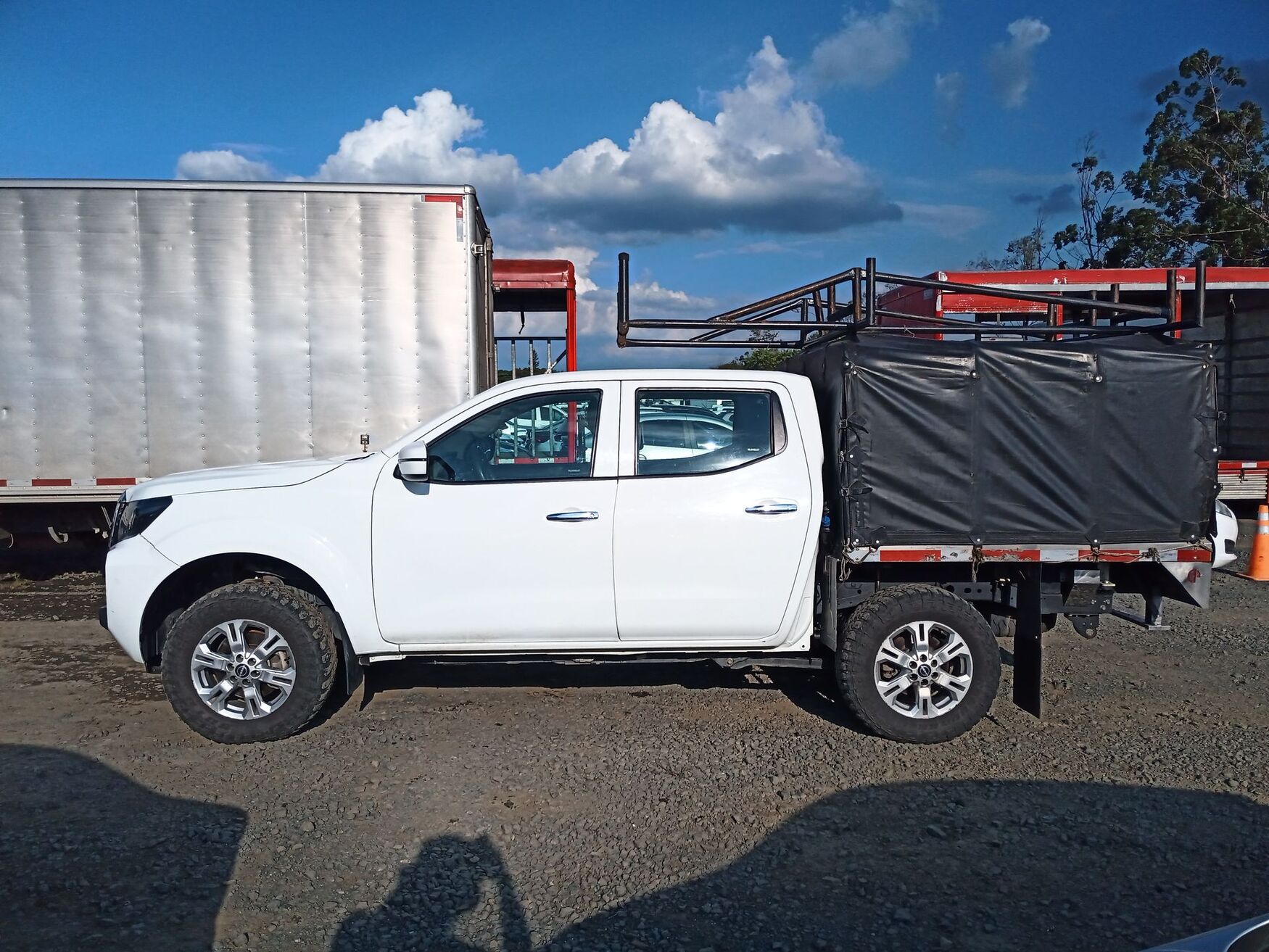 Nissan - Frontier - 2024 image number 6