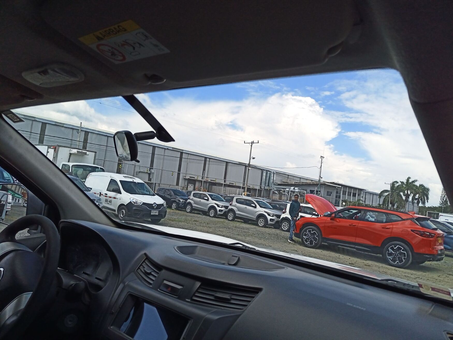 Nissan - Frontier - 2019 image number 11