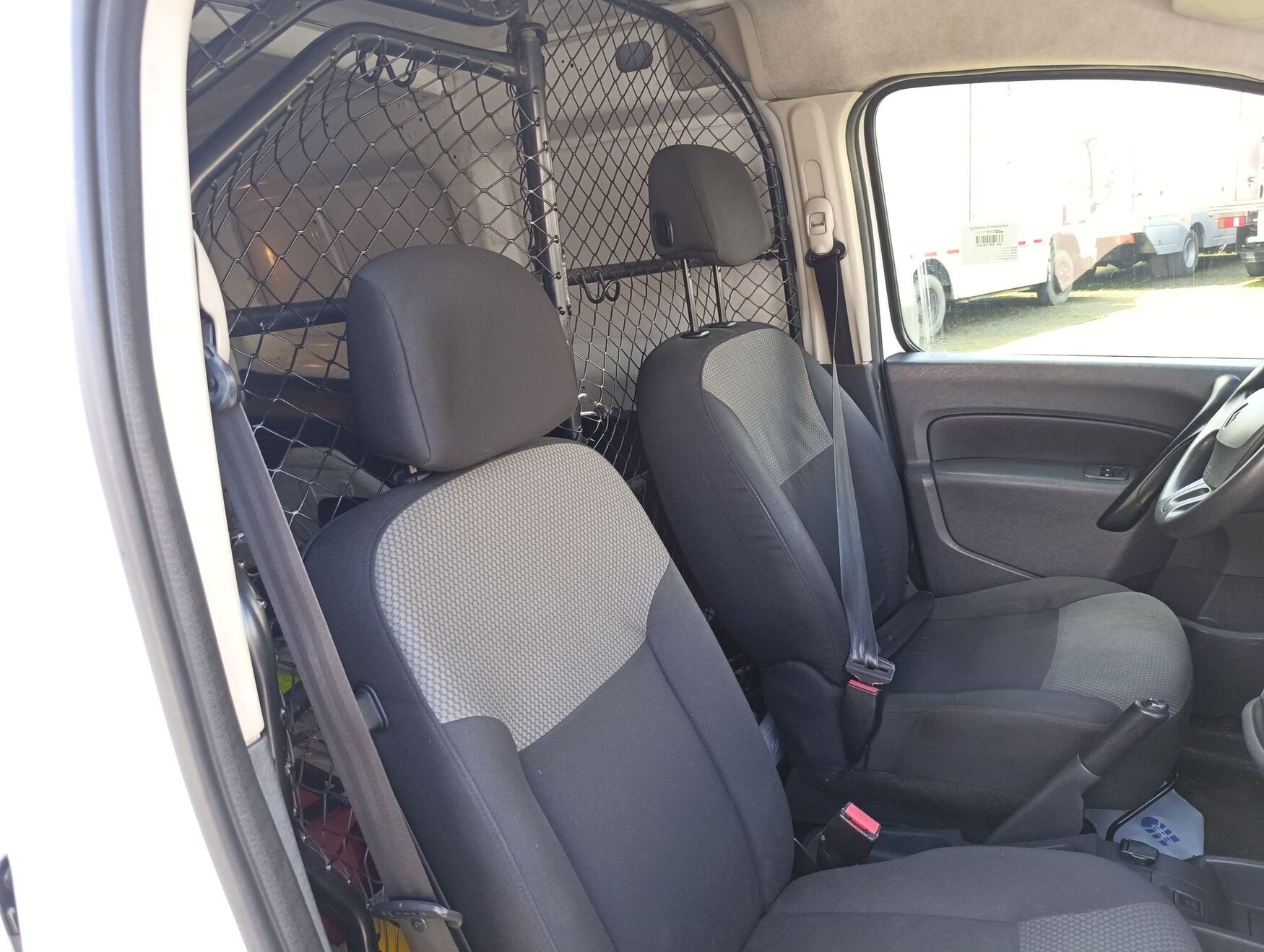 Renault - Kangoo ZE - 2020 image number 3