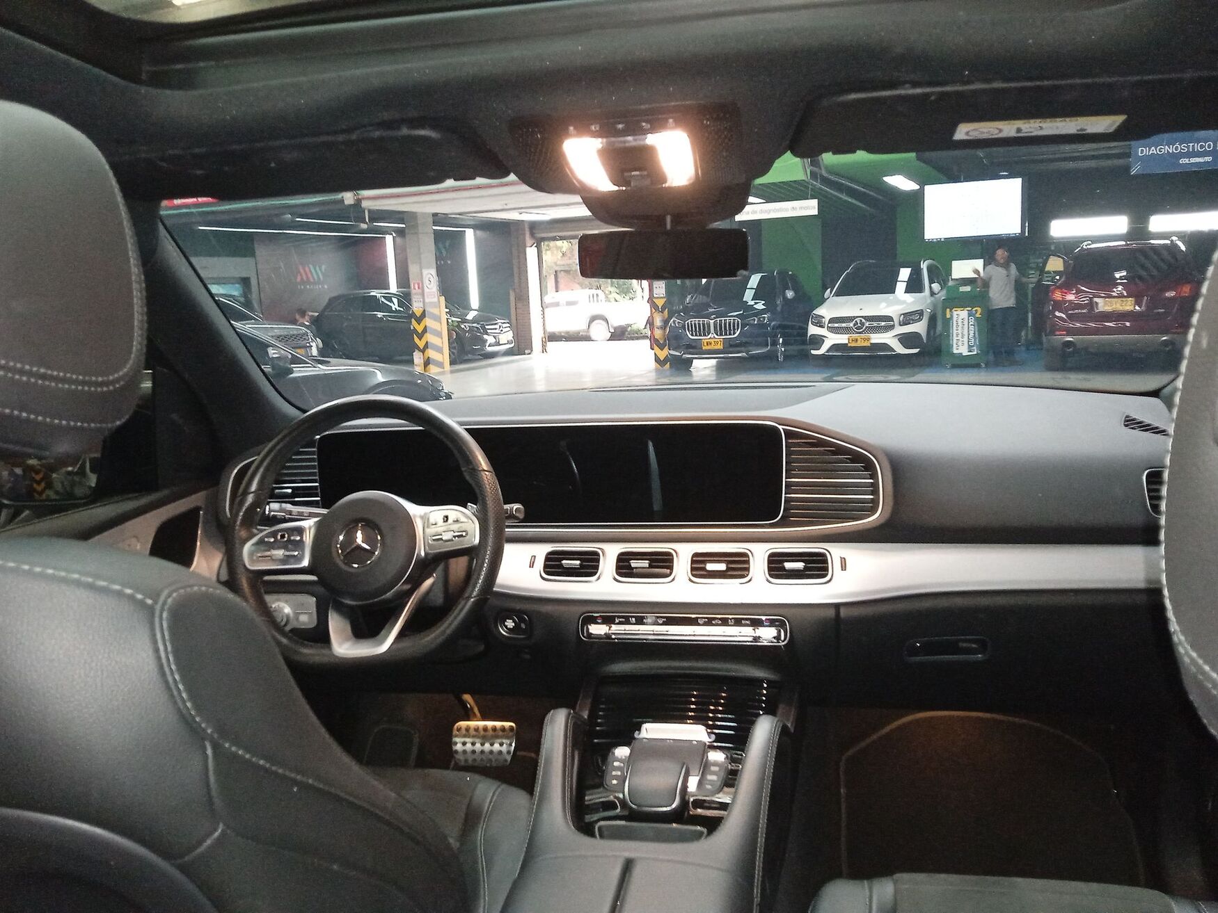 Mercedes Benz - GLE450 - 2022 image number 11