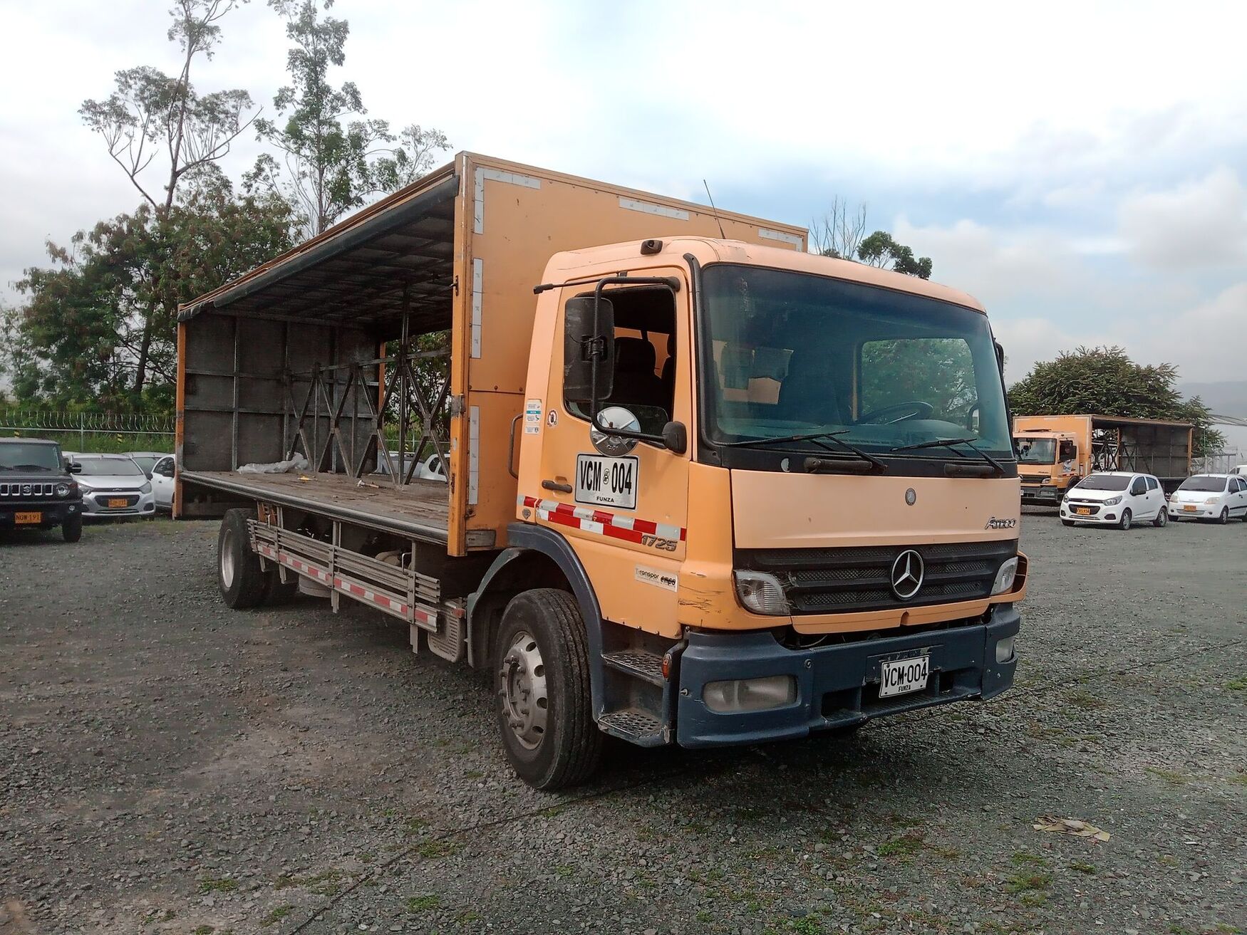Mercedes Benz - Atego - 2007 image number 4