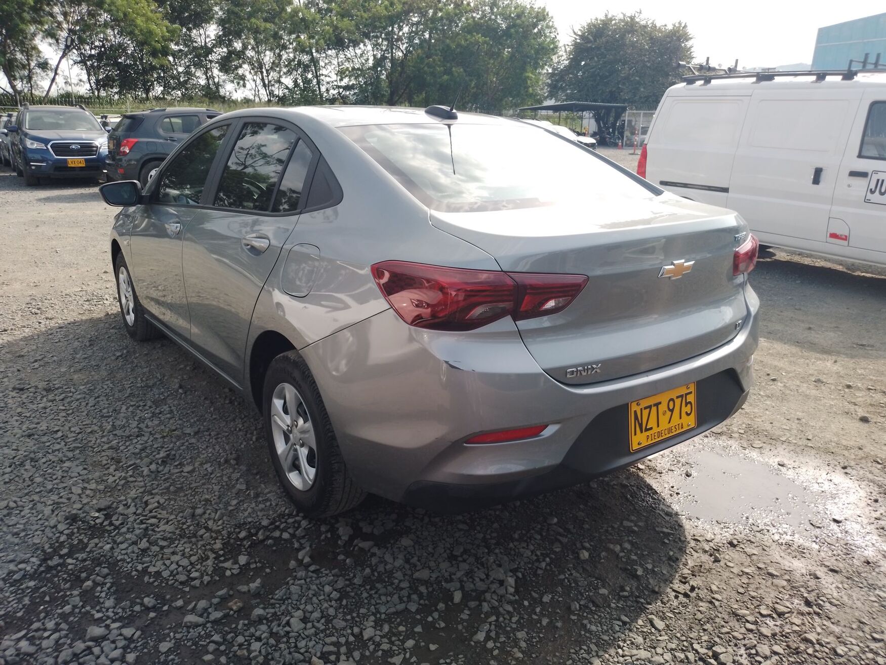 Chevrolet - Onix - 2025 image number 7