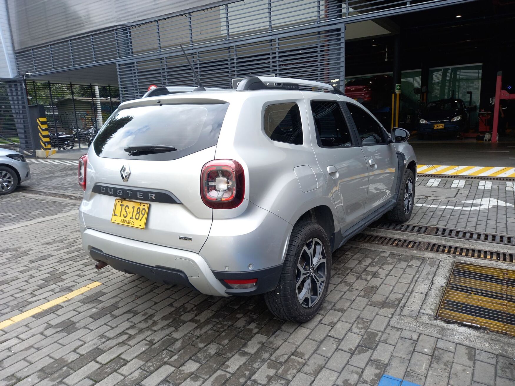 Renault - Duster - 2024 image number 9