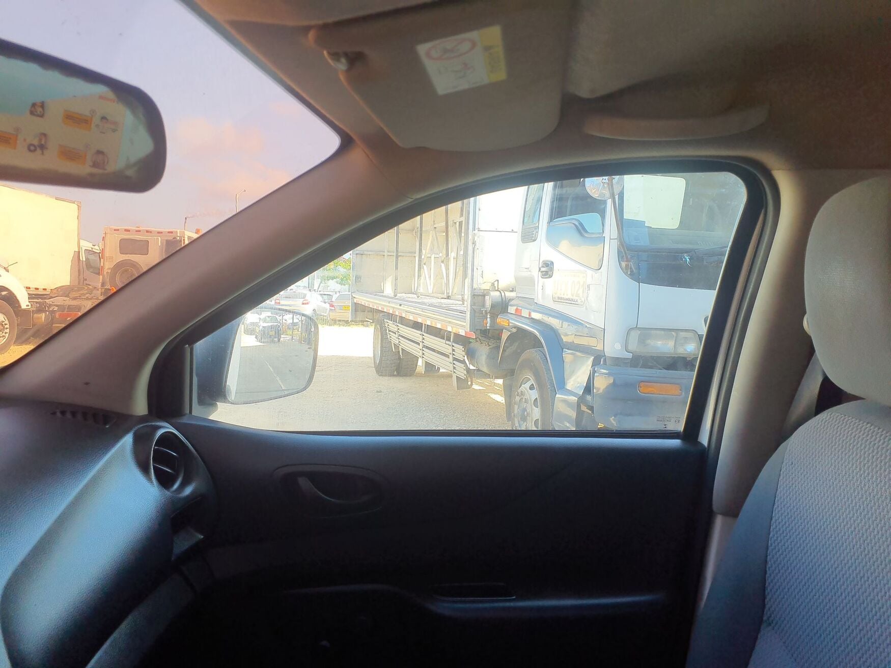 Nissan - Frontier - 2019 image number 3