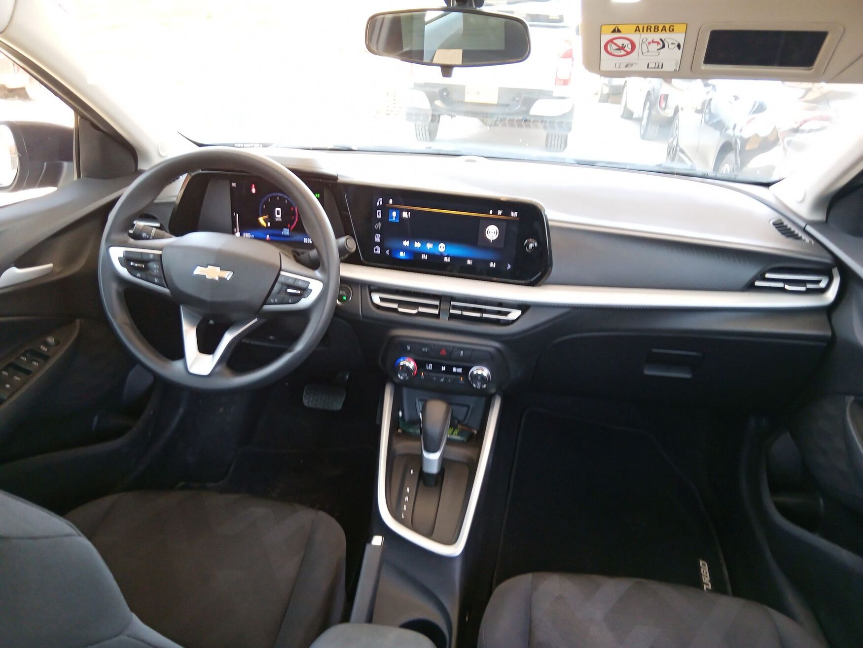 Chevrolet - Onix - 2026 image number 11