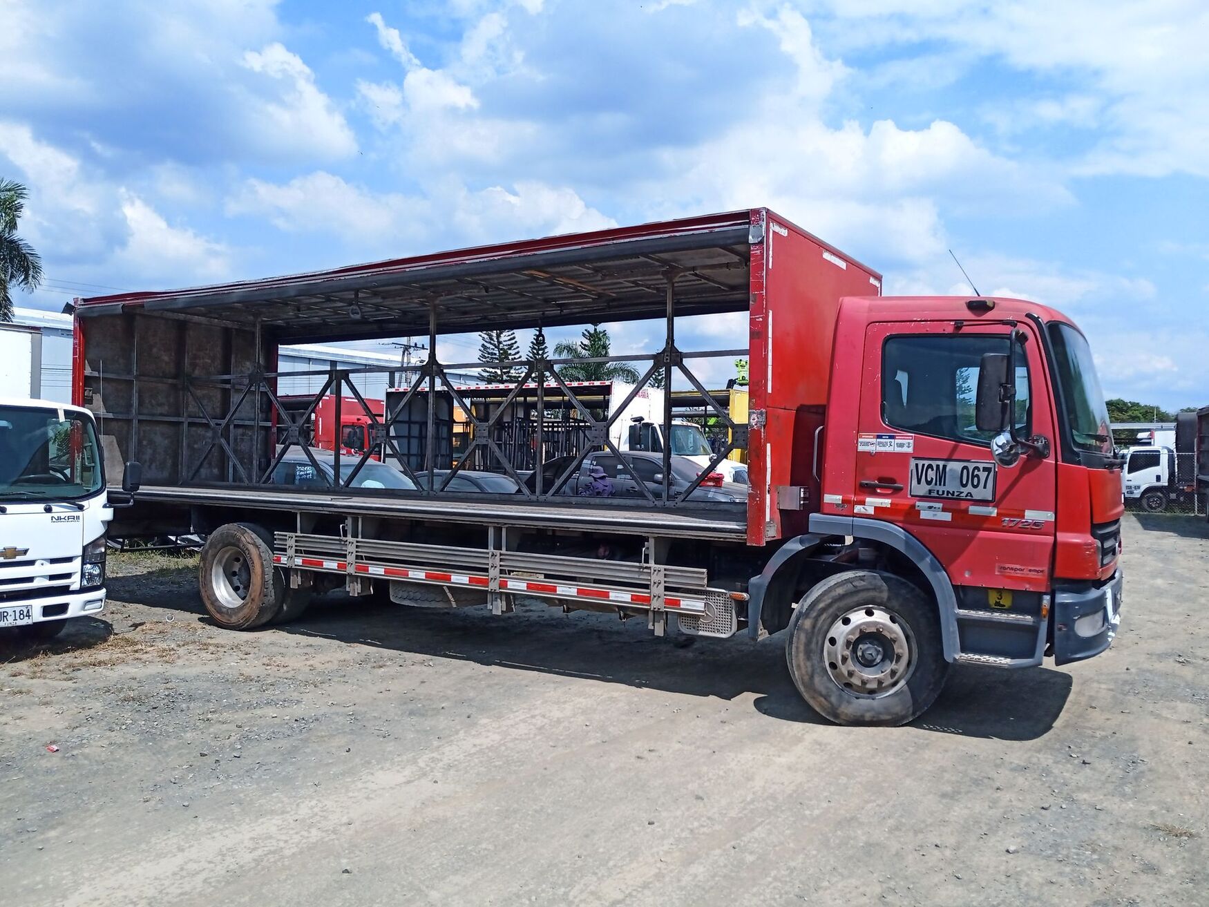 Mercedes Benz - Atego - 2007 image number 10