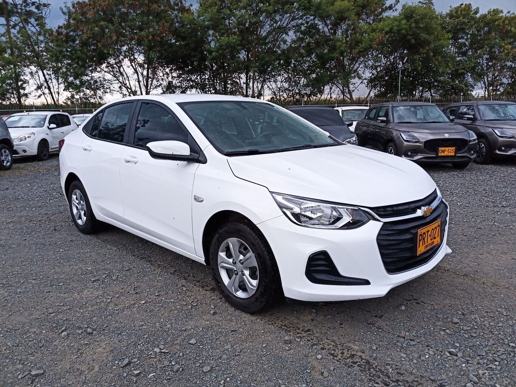 Chevrolet - Onix - 2025 image number 1