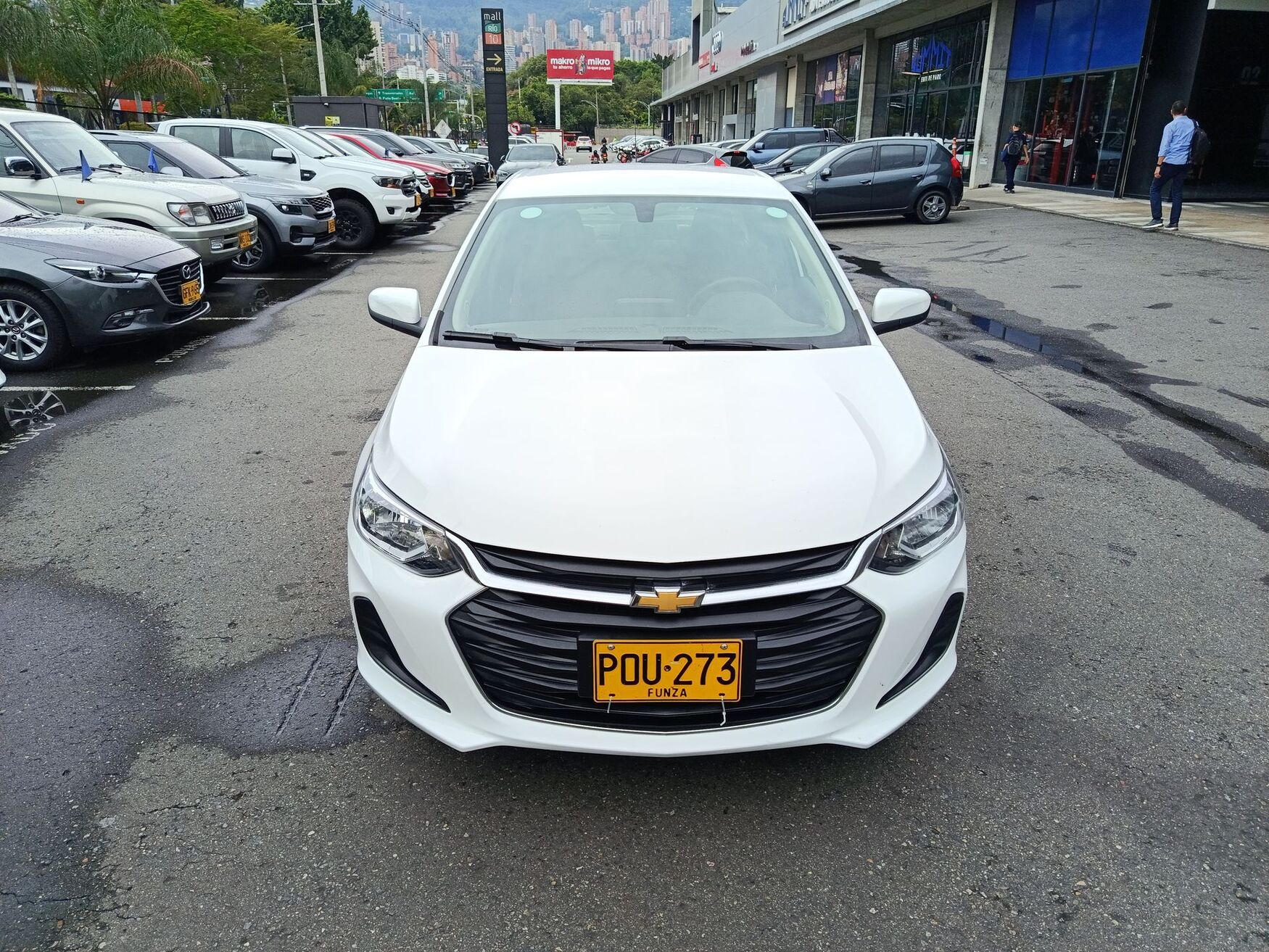 Chevrolet - Onix - 2025 image number 4
