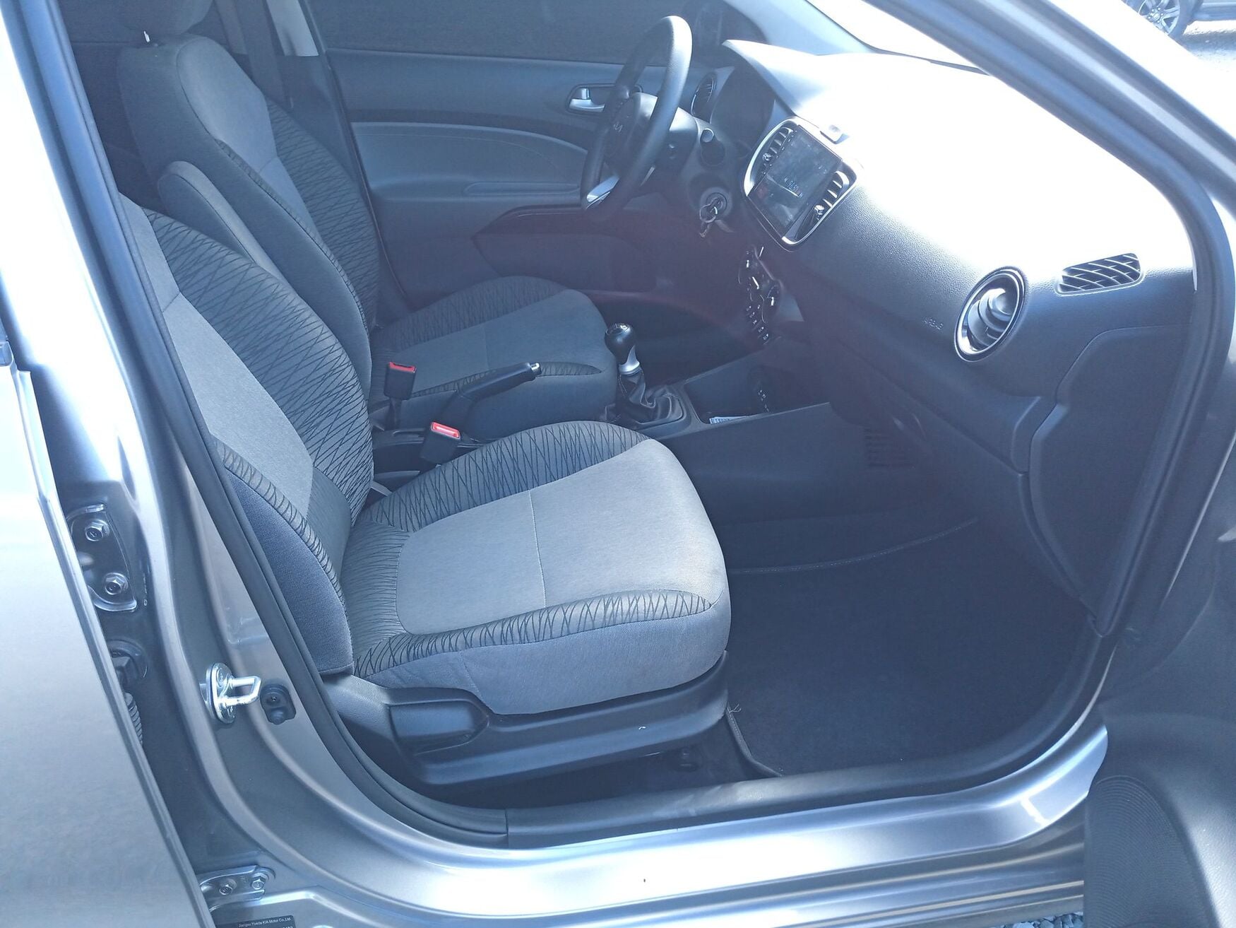 Kia - Soluto - 2026 image number 2