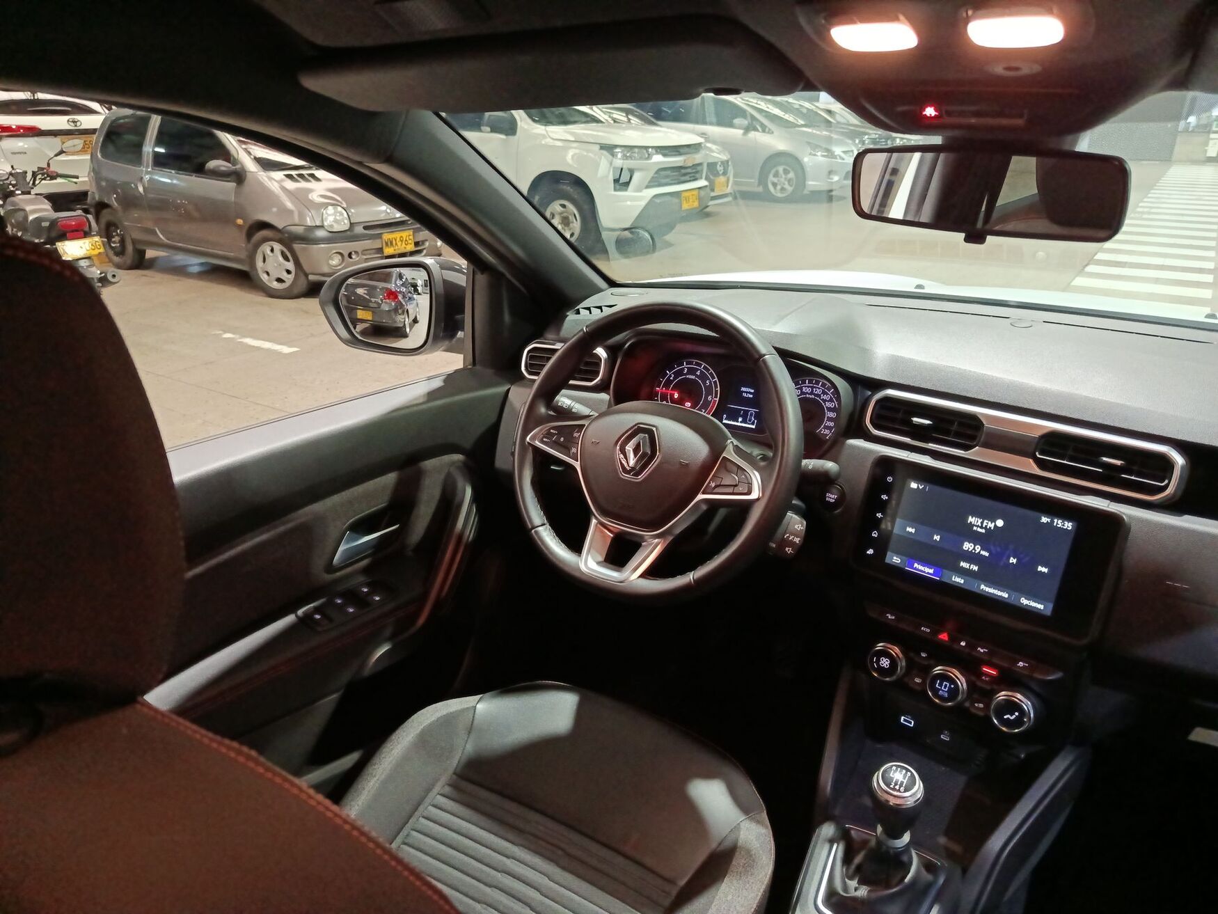 Renault - Duster - 2026 image number 11