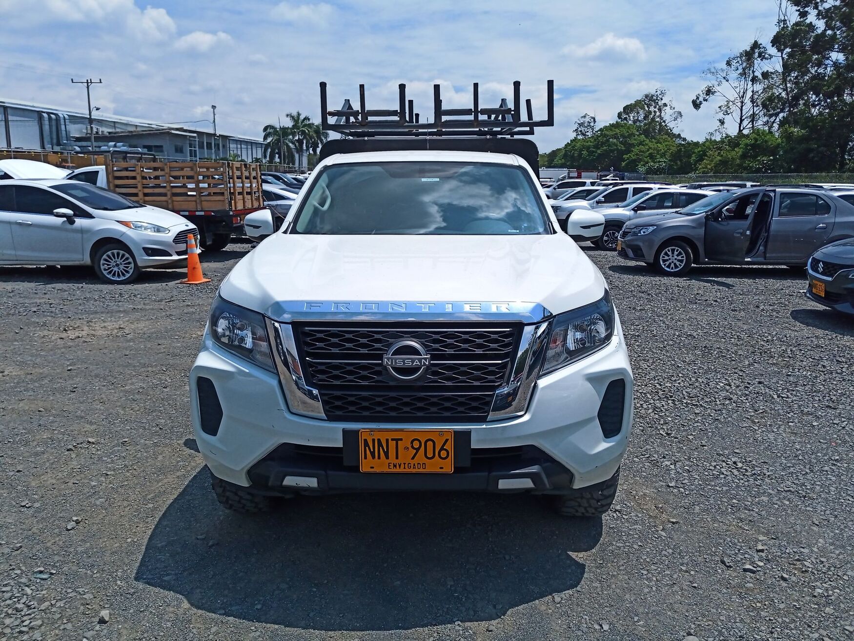 Nissan - Frontier - 2024 image number 4