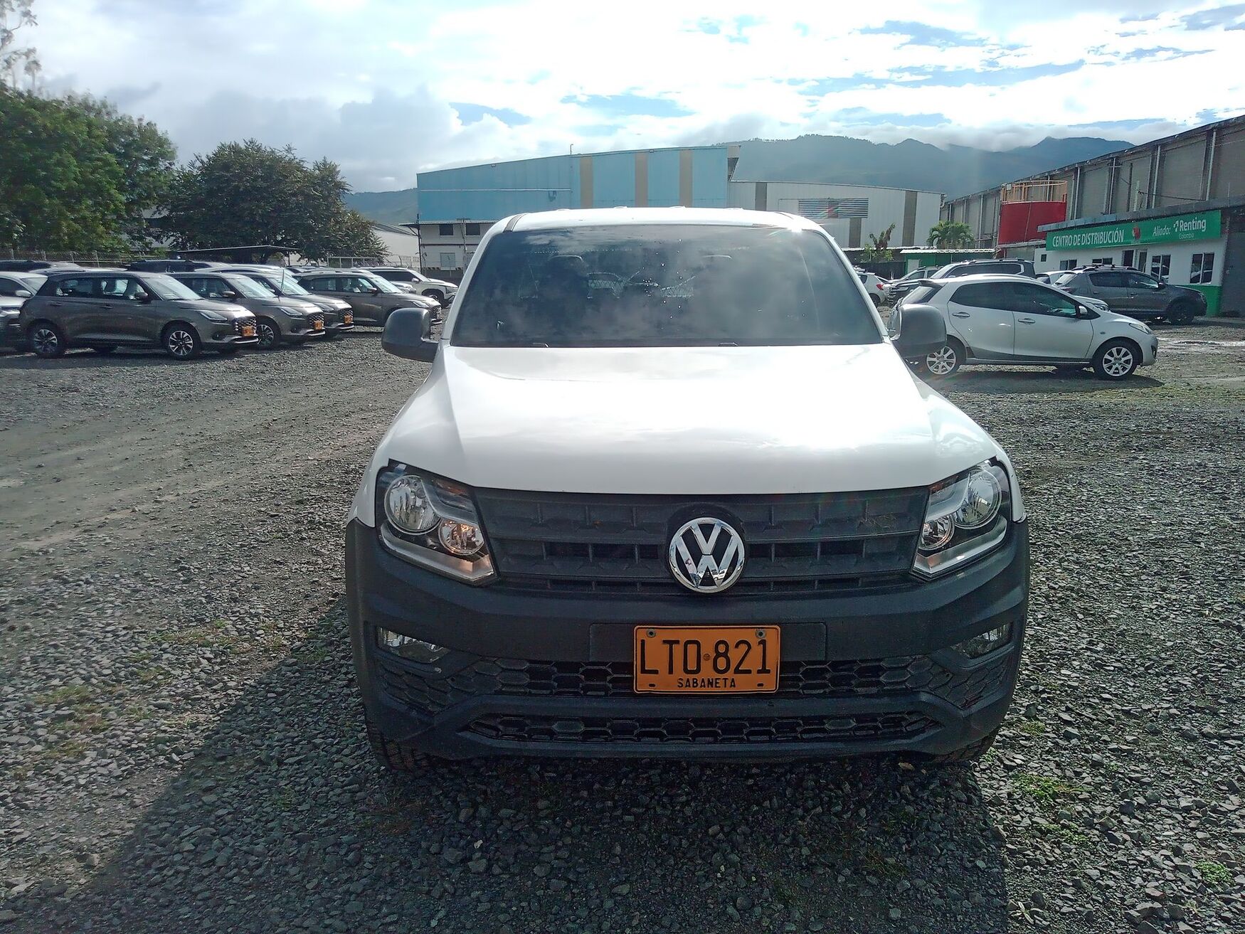 Volkswagen - Amarok - 2023 image number 4