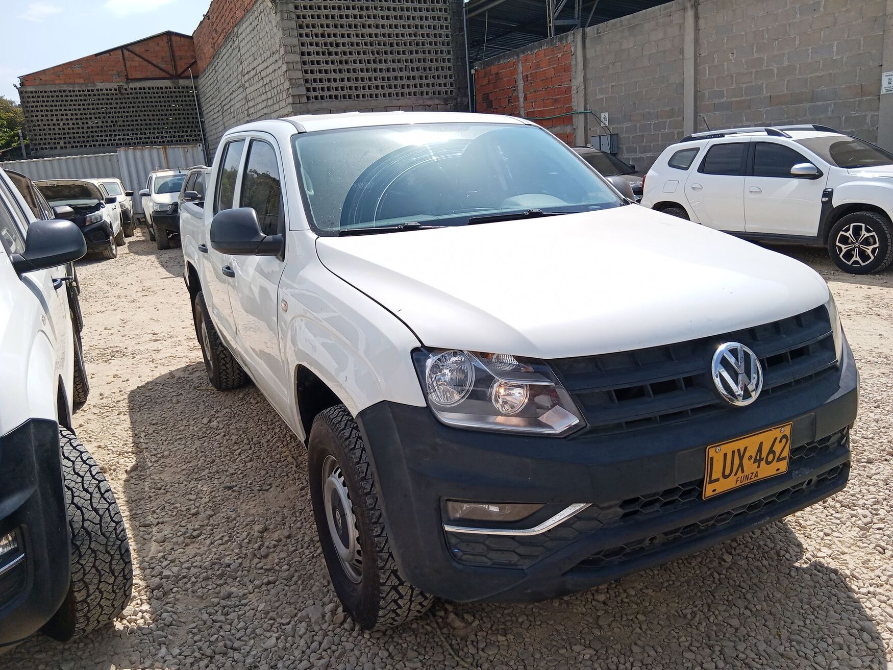 Volkswagen - Amarok - 2023 image number 10