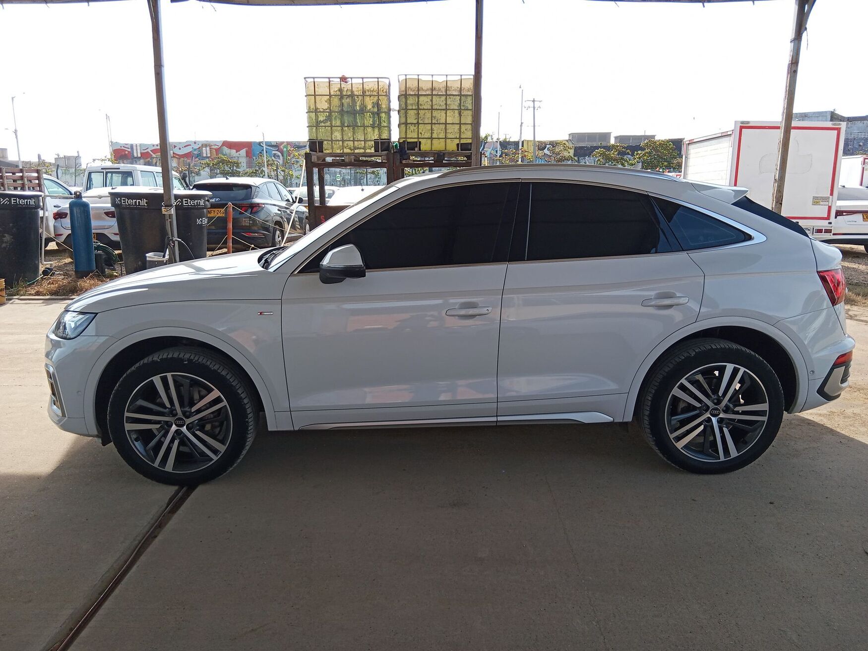 Audi - Q5 - 2024 image number 6