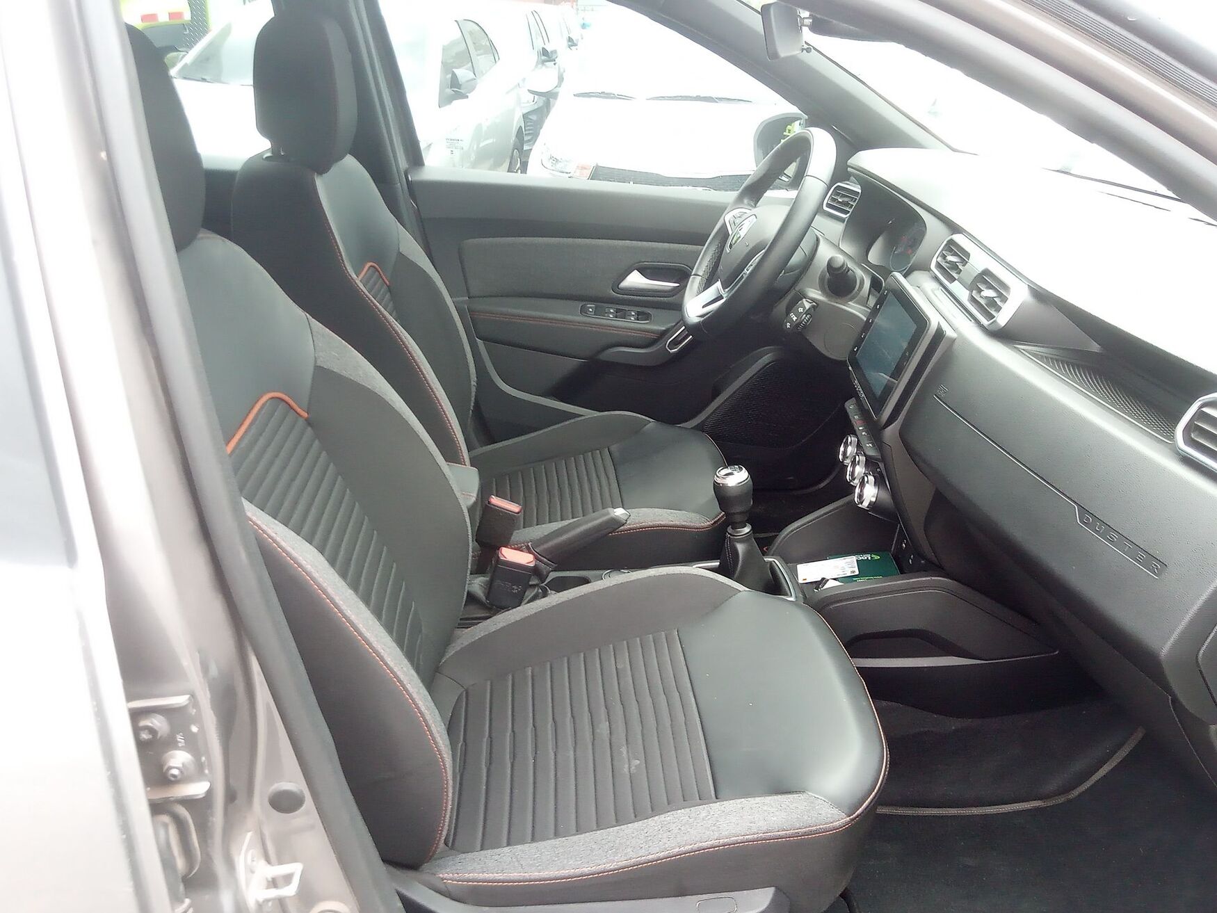 Renault - Duster - 2026 image number 2