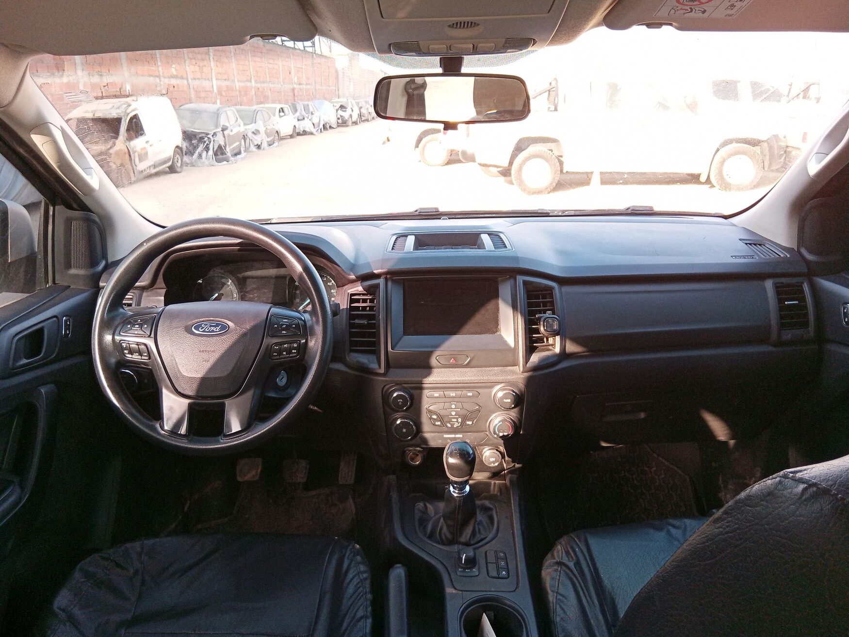 Ford - Ranger - 2023 image number 11