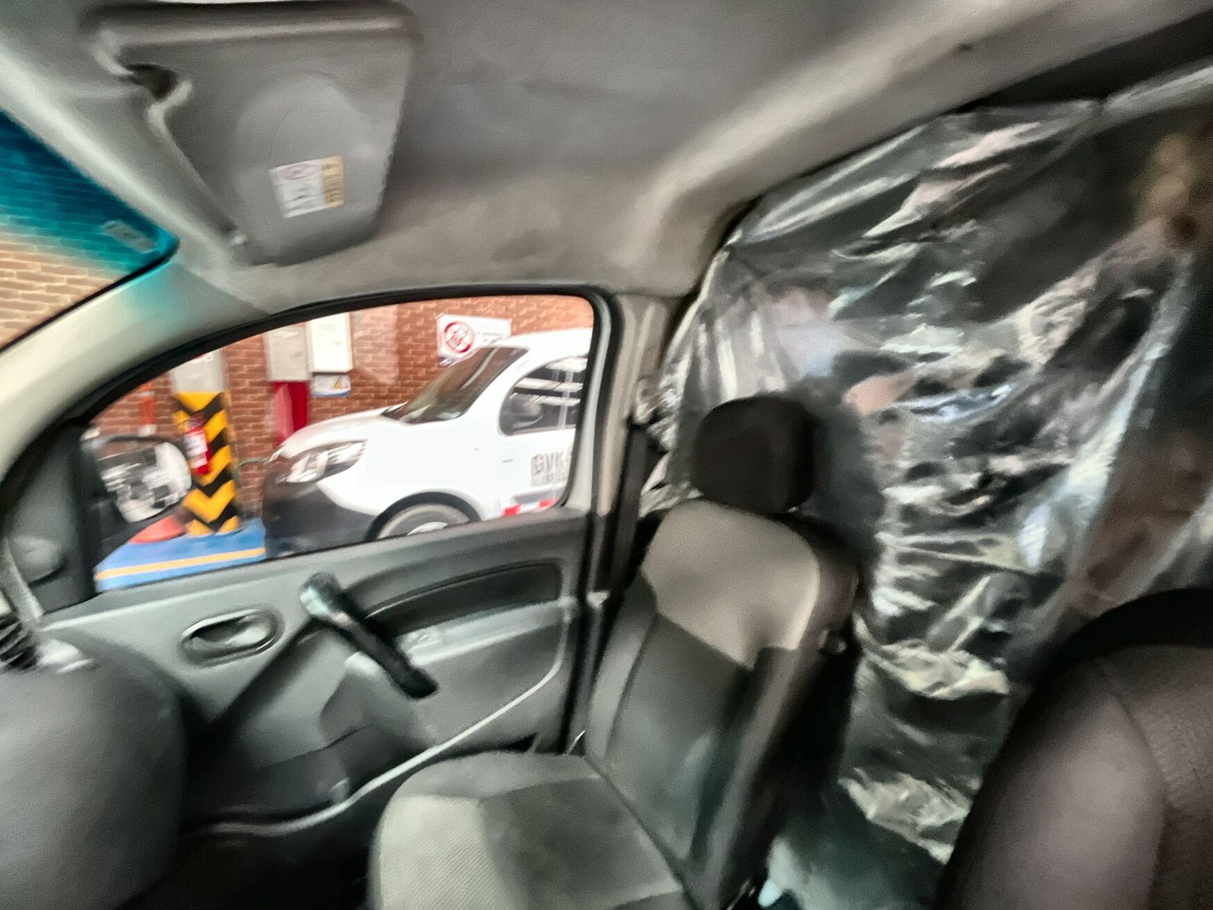 Renault - Kangoo ZE - 2020 image number 3