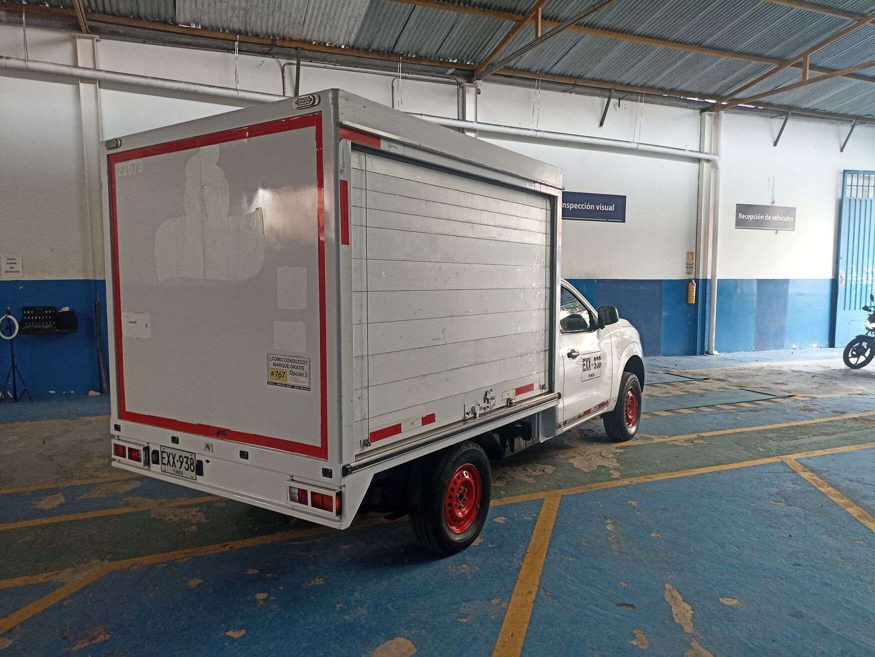 Nissan - Frontier - 2019 image number 9