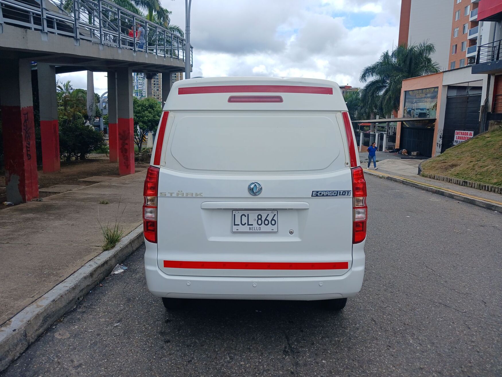 Dongfeng - E-Cargo 1T - 2022 image number 8