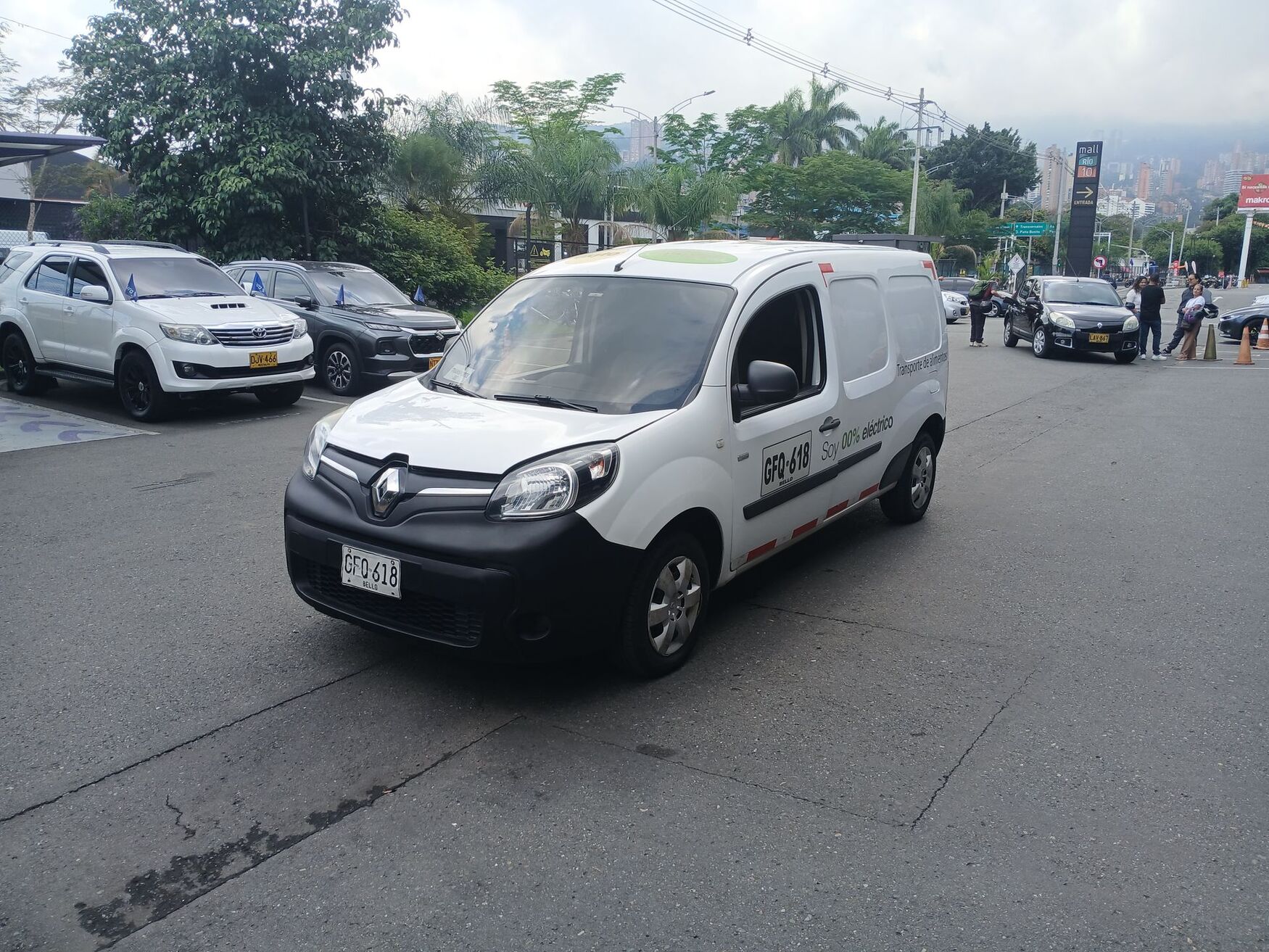Renault - Kangoo ZE - 2019 image number 5
