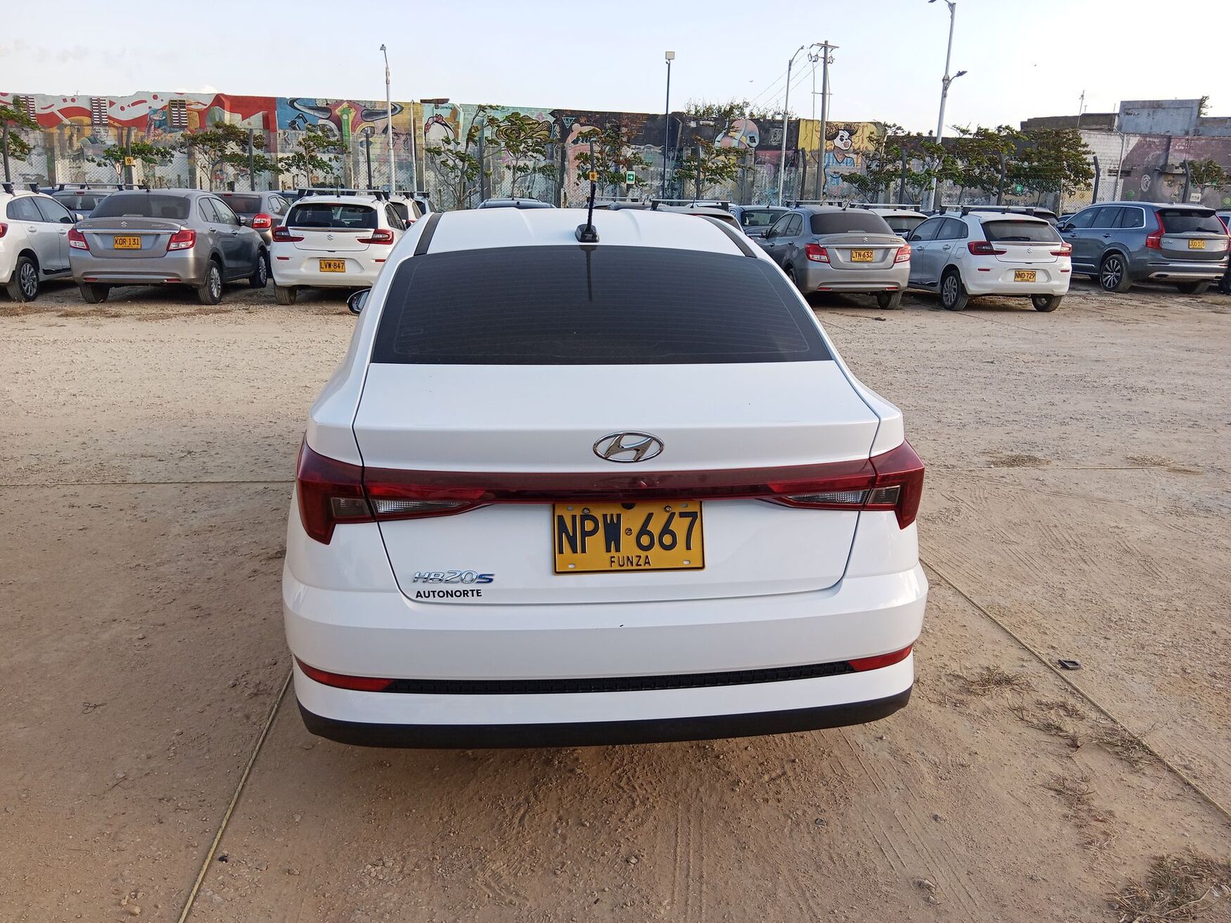 Hyundai - HB20S Accent - 2024 image number 8