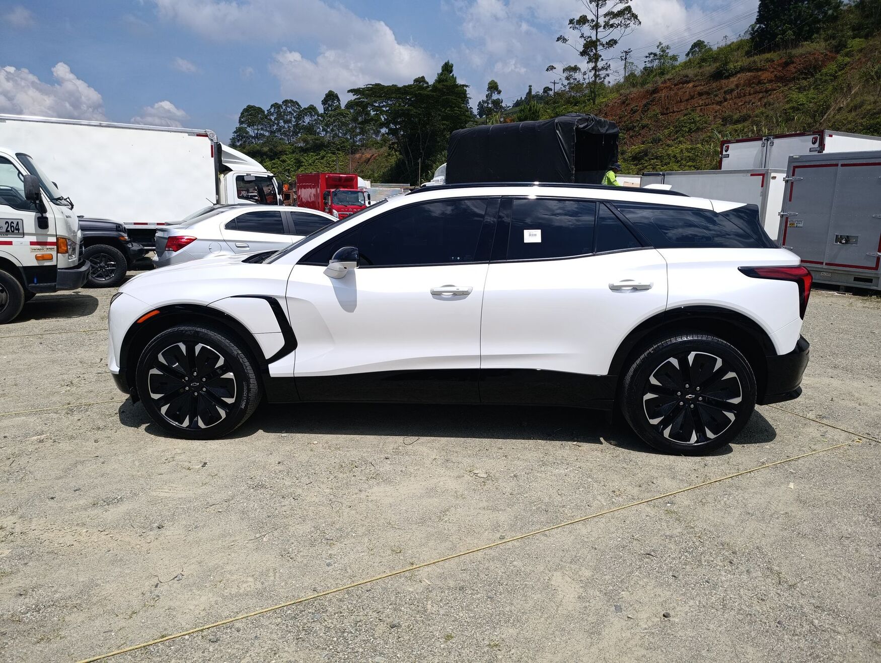 Chevrolet - BLAZER - 2025 image number 6
