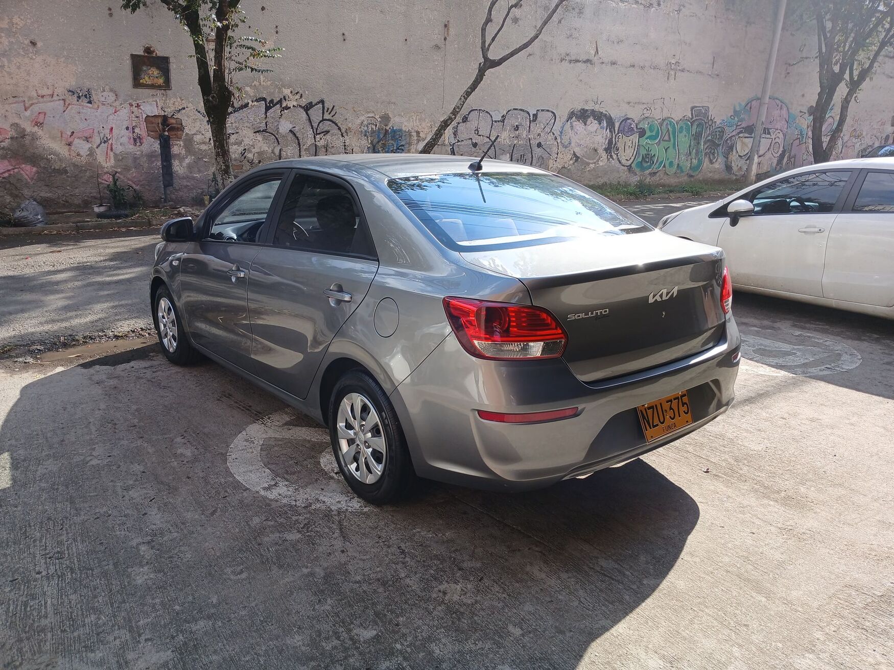Kia - Soluto - 2025 image number 7