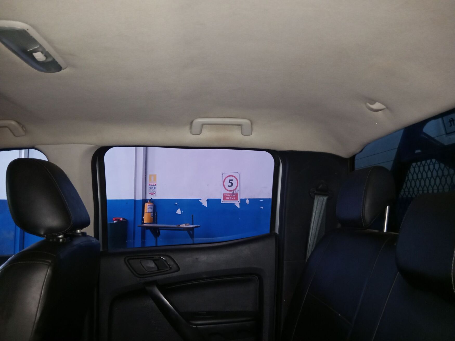 Ford - Ranger - 2023 image number 3