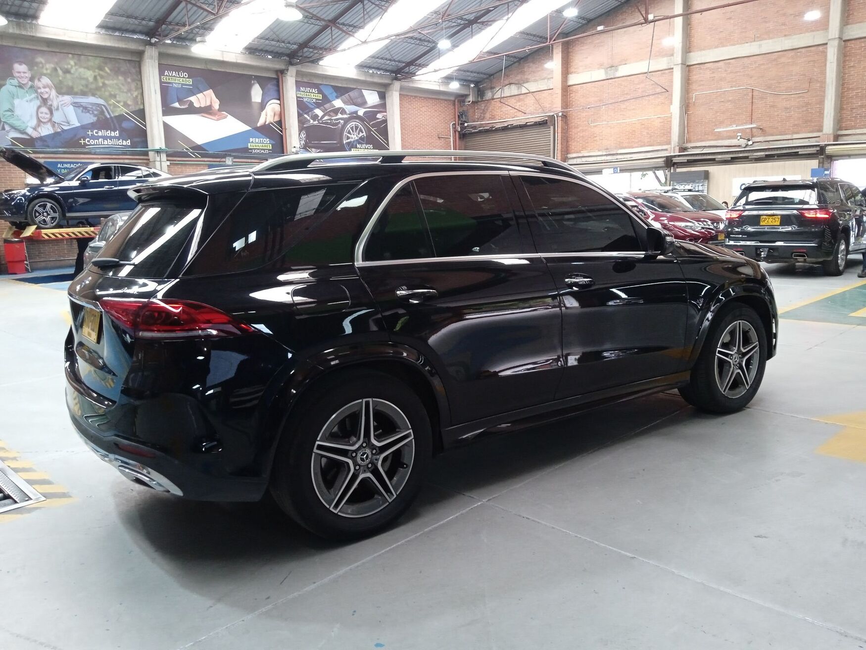 Mercedes Benz - GLE450 - 2022 image number 9