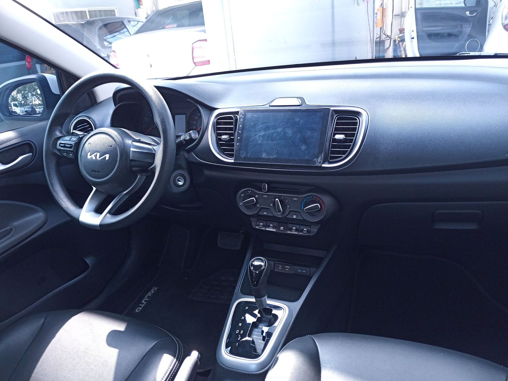 Kia - Soluto - 2026 image number 11