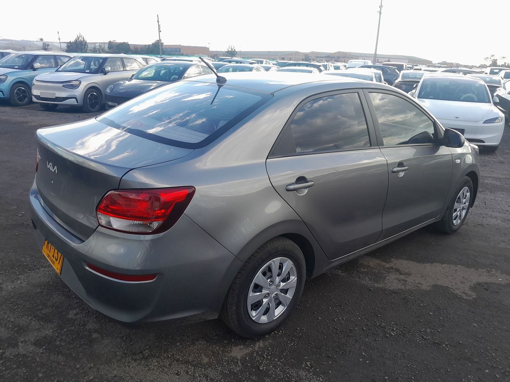 Kia - Soluto - 2026 image number 9