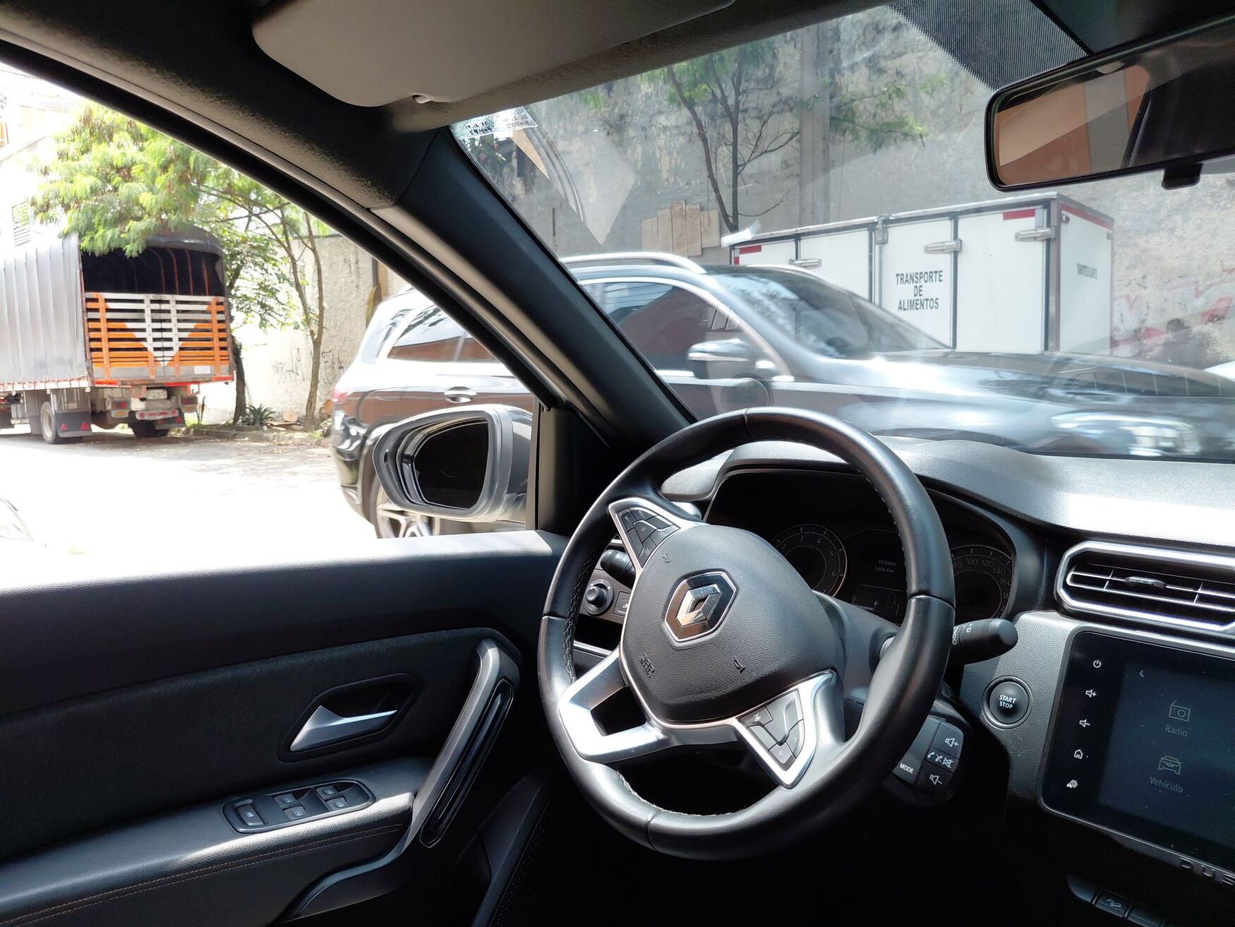 Renault - Duster - 2025 image number 11