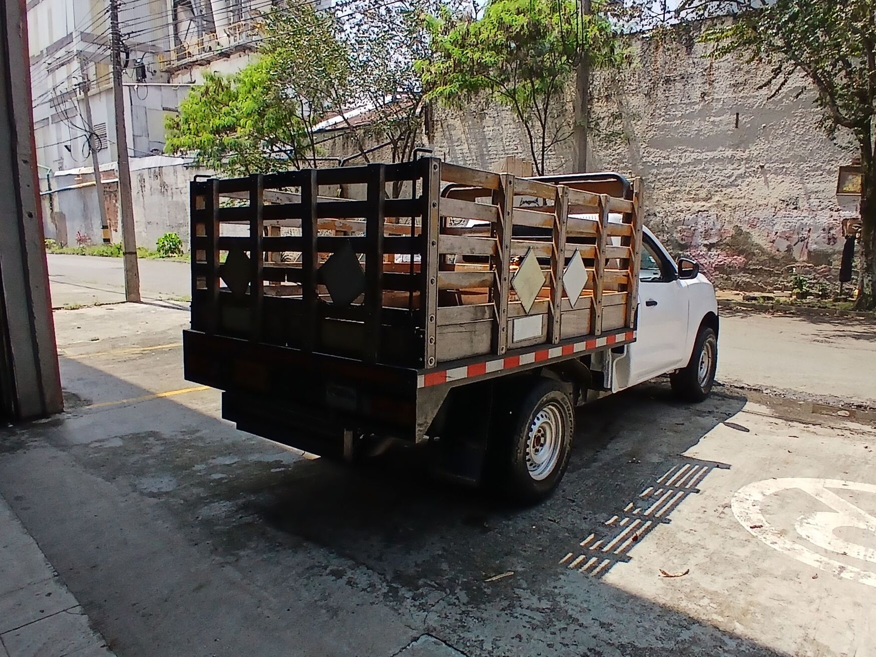 Nissan - Frontier - 2019 image number 9