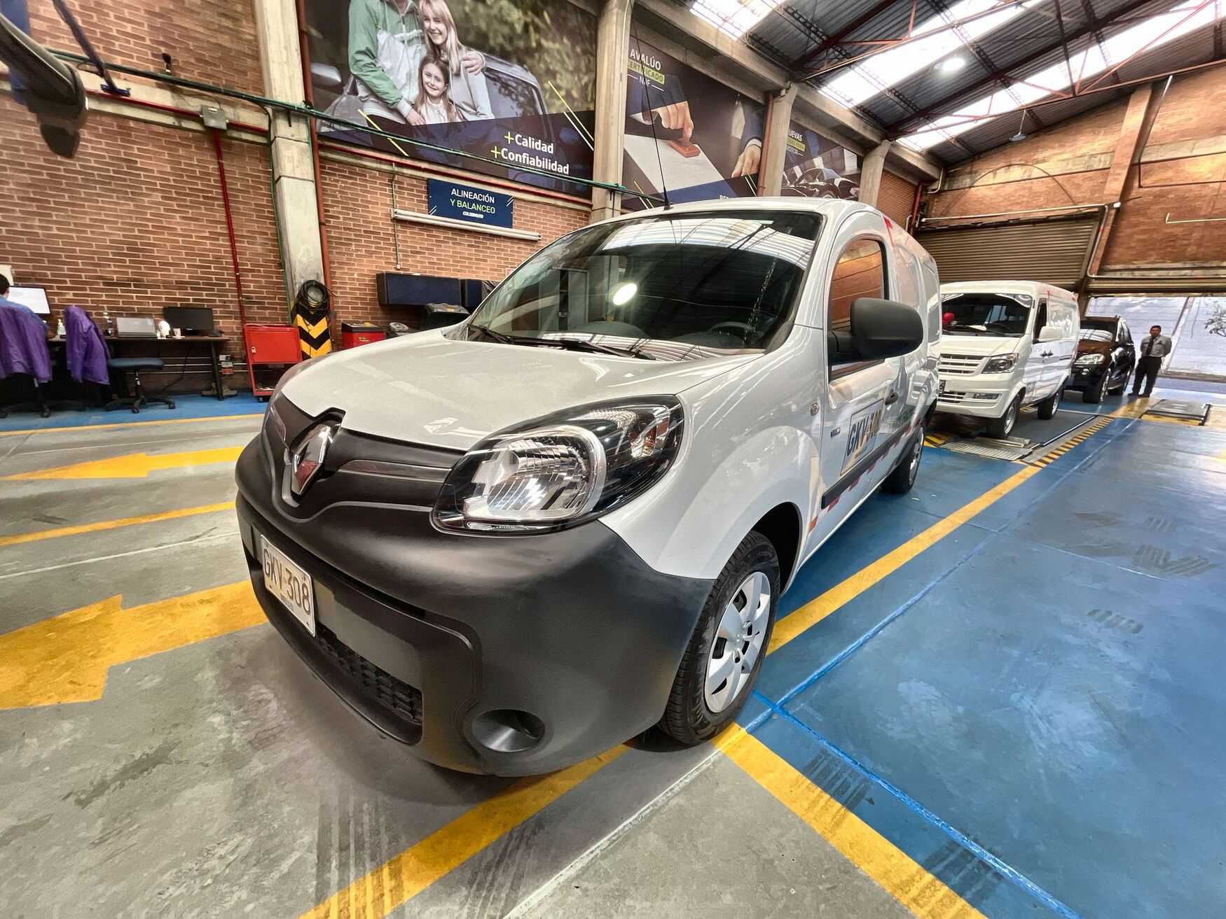 Renault - Kangoo ZE - 2020 image number 5