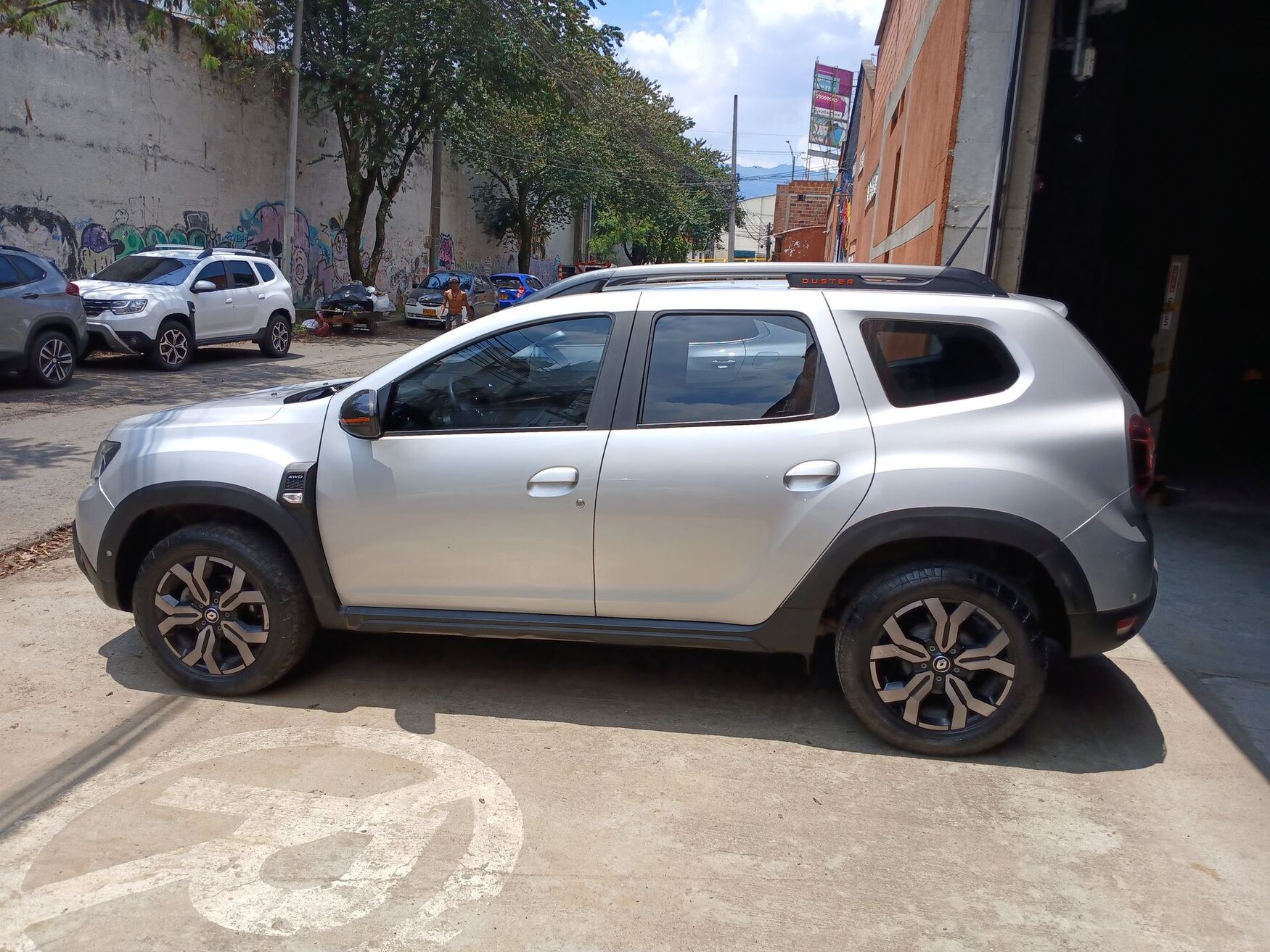Renault - Duster - 2025 image number 6