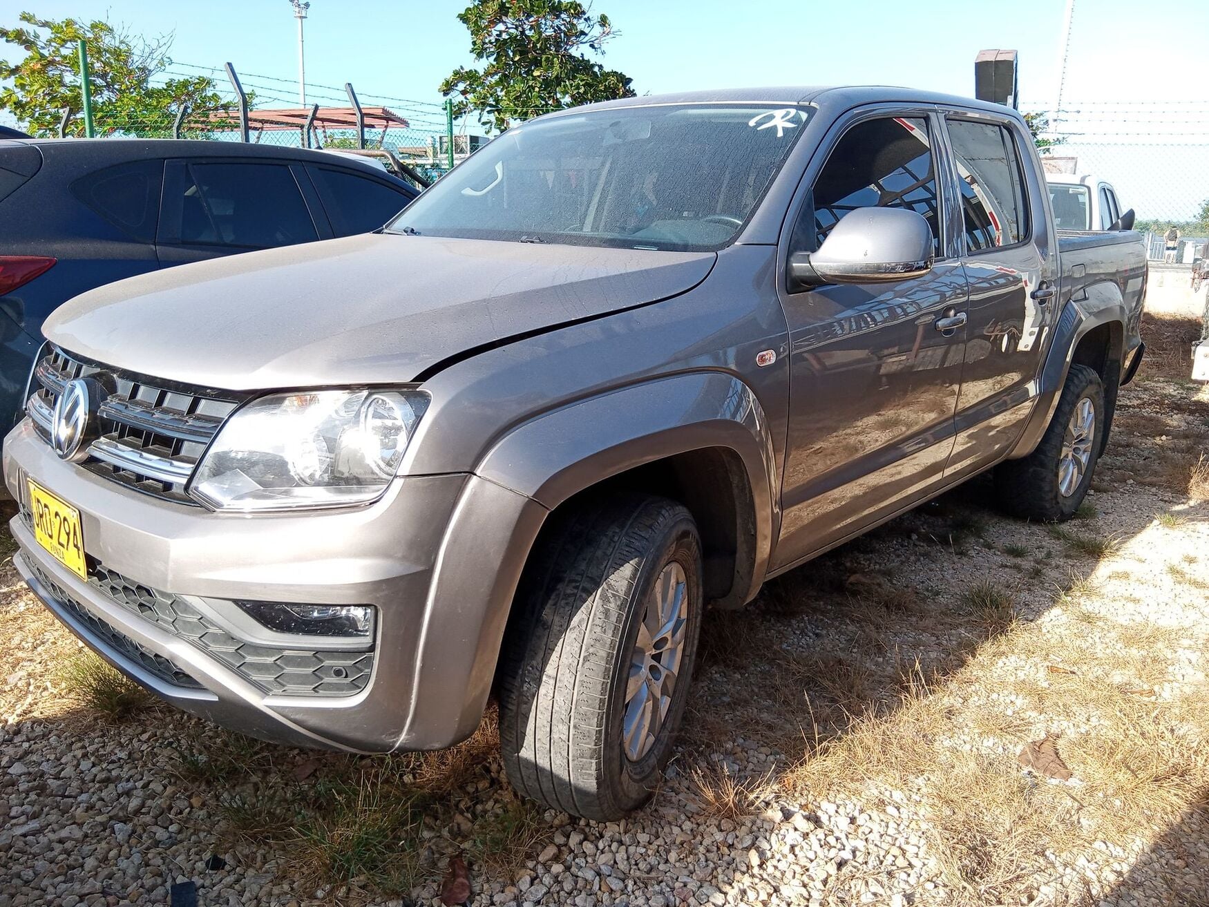 Volkswagen - Amarok - 2021 image number 5