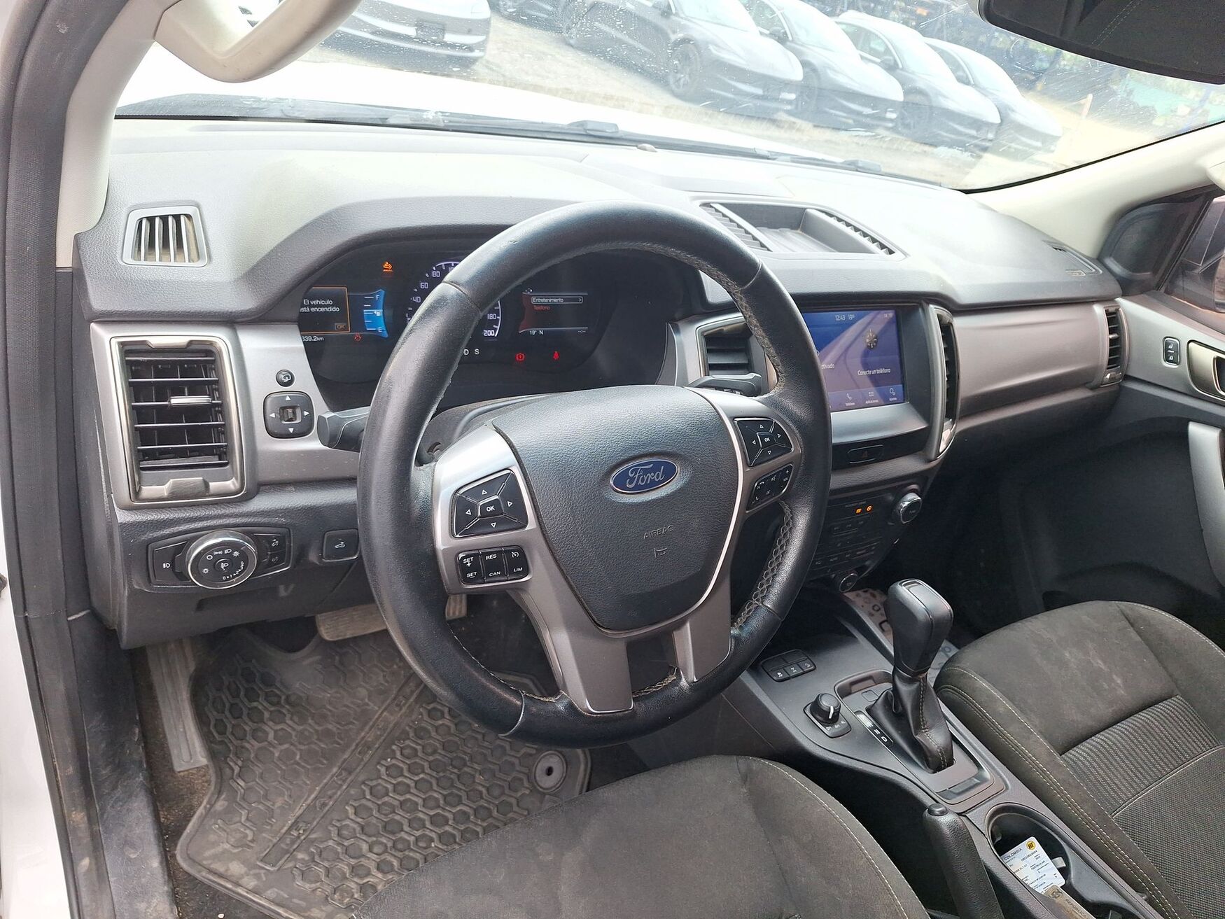 Ford - Ranger - 2023 image number 11