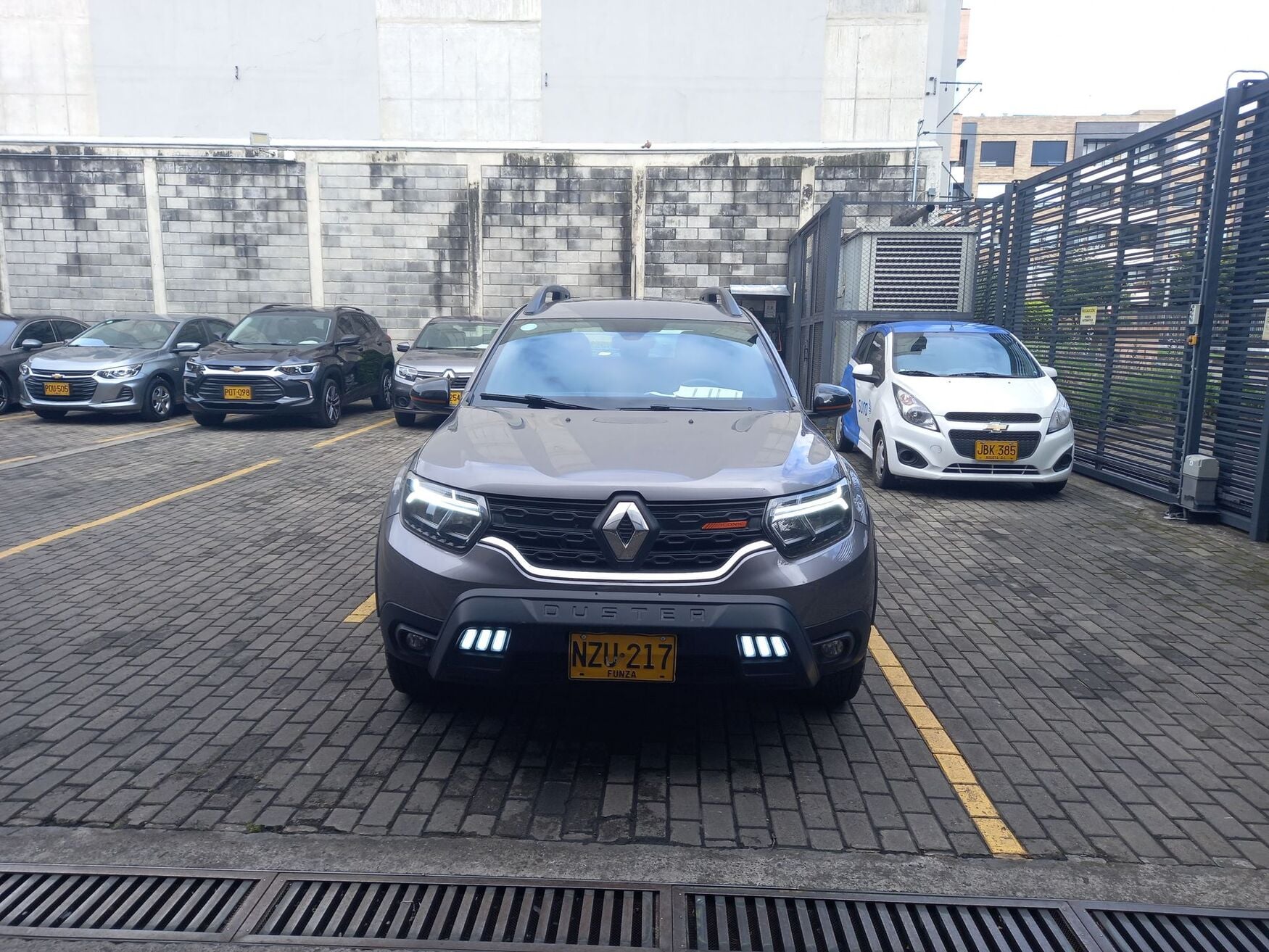Renault - Duster - 2025 image number 4